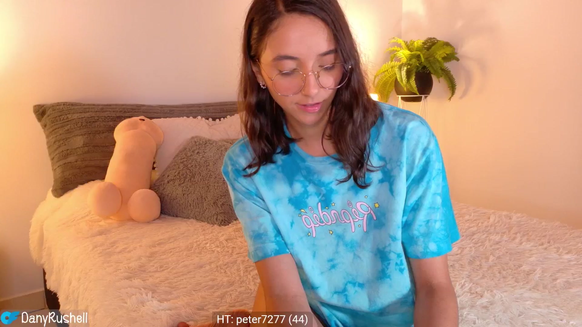 Gallery image thumbnail from NataliaMFC_'s myfreecams stream on, 03/13/2026, 03:18 image 11 of 20