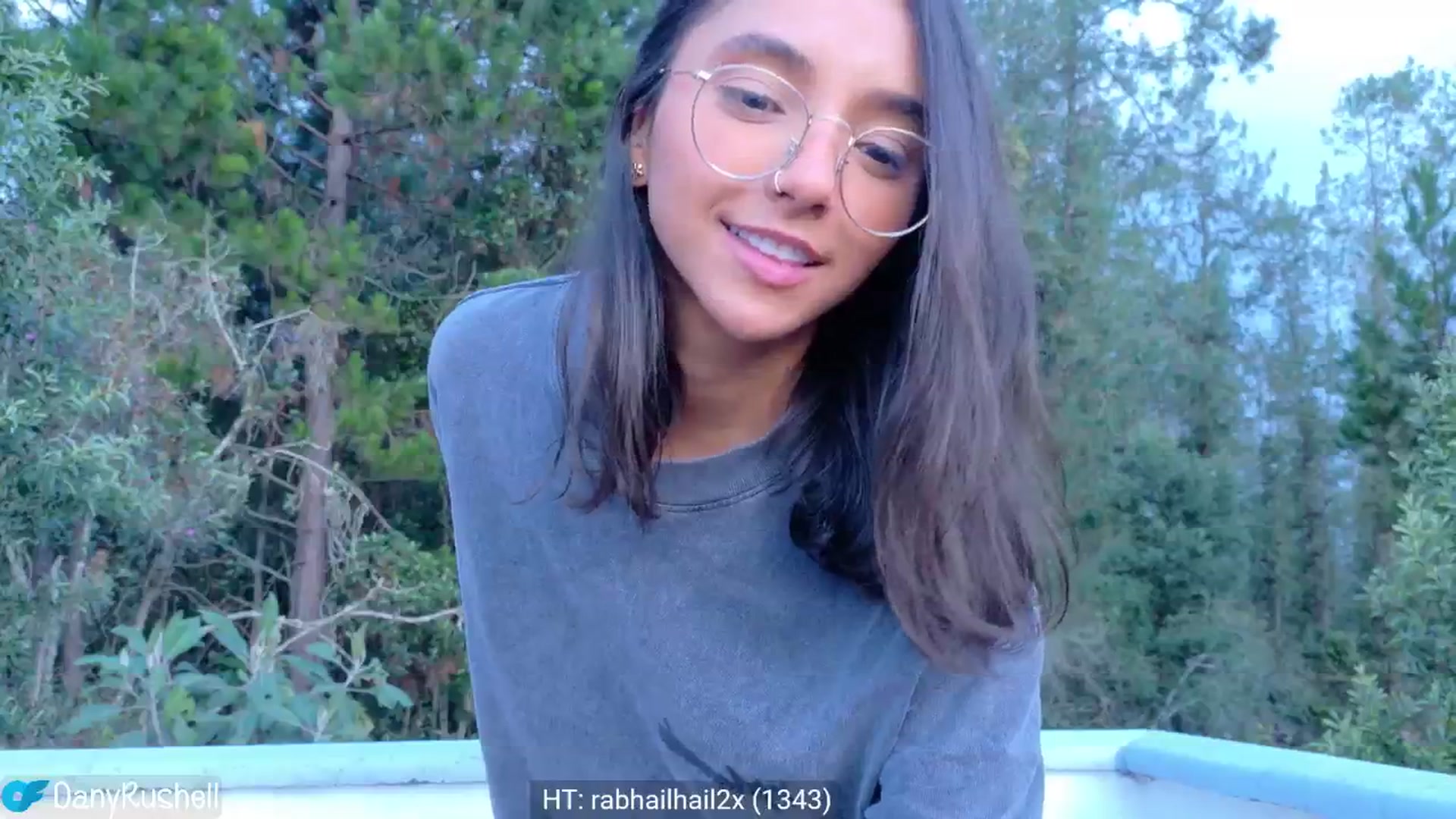 Gallery image thumbnail from NataliaMFC_'s myfreecams stream on, 04/16/2026, 24:07 image 13 of 20