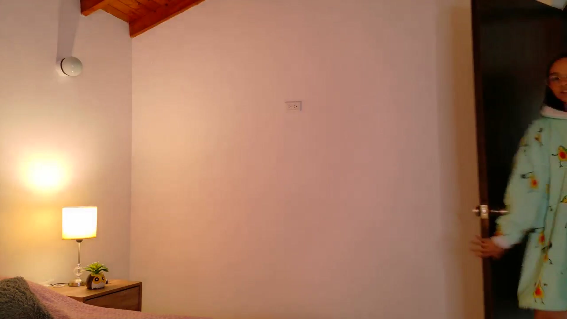 Gallery image thumbnail from NataliaMFC_'s myfreecams stream on, 04/22/2026, 24:01 image 7 of 20