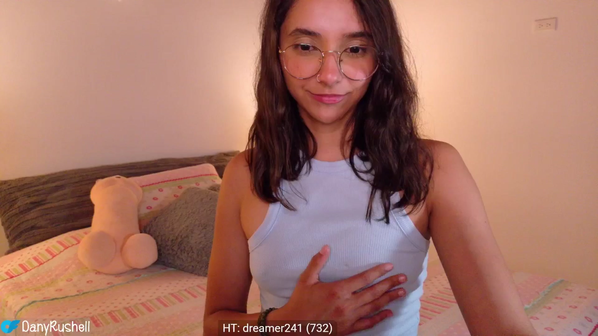 Gallery image thumbnail from NataliaMFC_'s myfreecams stream on, 05/01/2026, 03:20 image 18 of 20