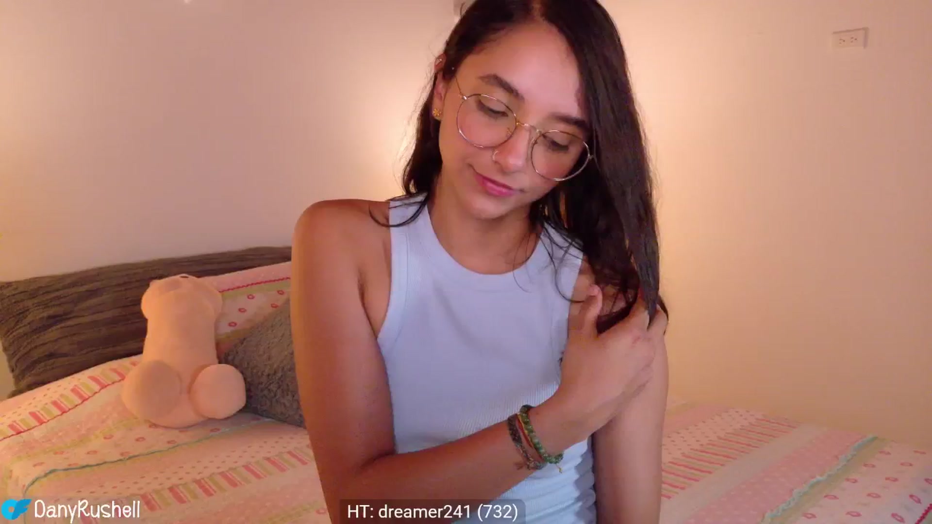 Gallery image thumbnail from NataliaMFC_'s myfreecams stream on, 05/01/2026, 03:20 image 20 of 20