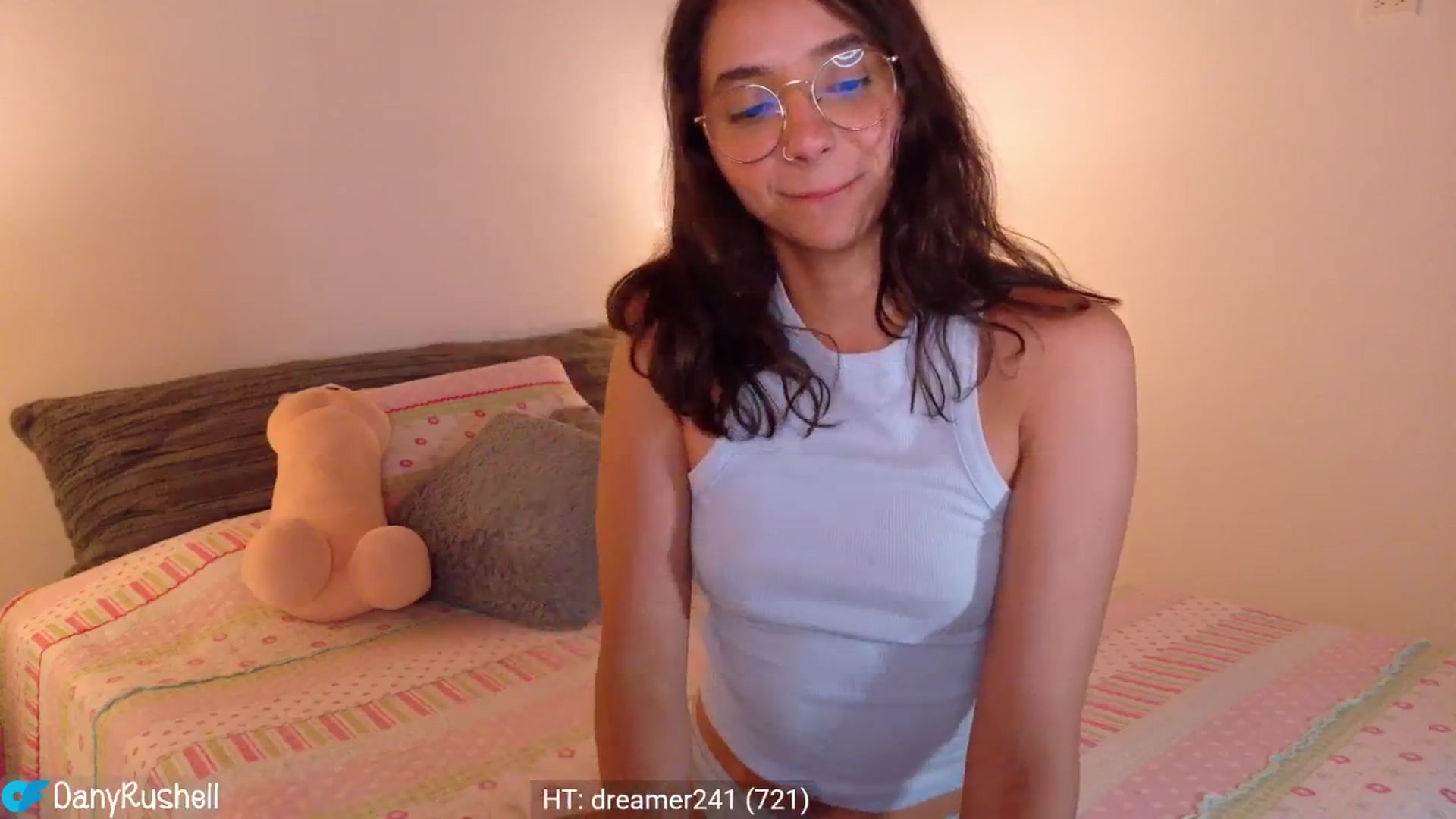 Gallery image thumbnail from NataliaMFC_'s myfreecams stream on, 05/01/2026, 03:20 image 10 of 20