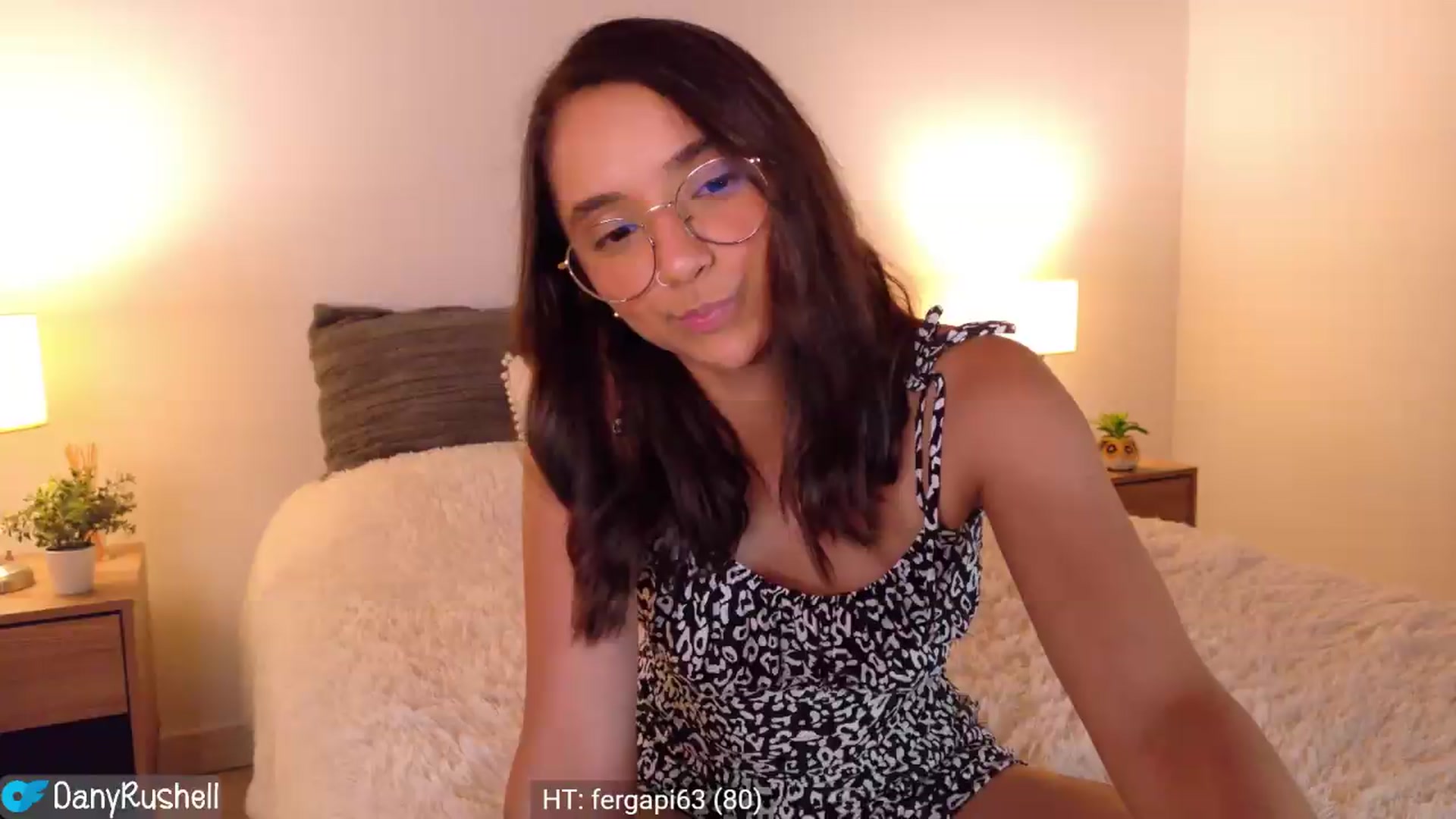 Gallery image thumbnail from NataliaMFC_'s myfreecams stream on, 05/07/2026, 01:17 image 4 of 20