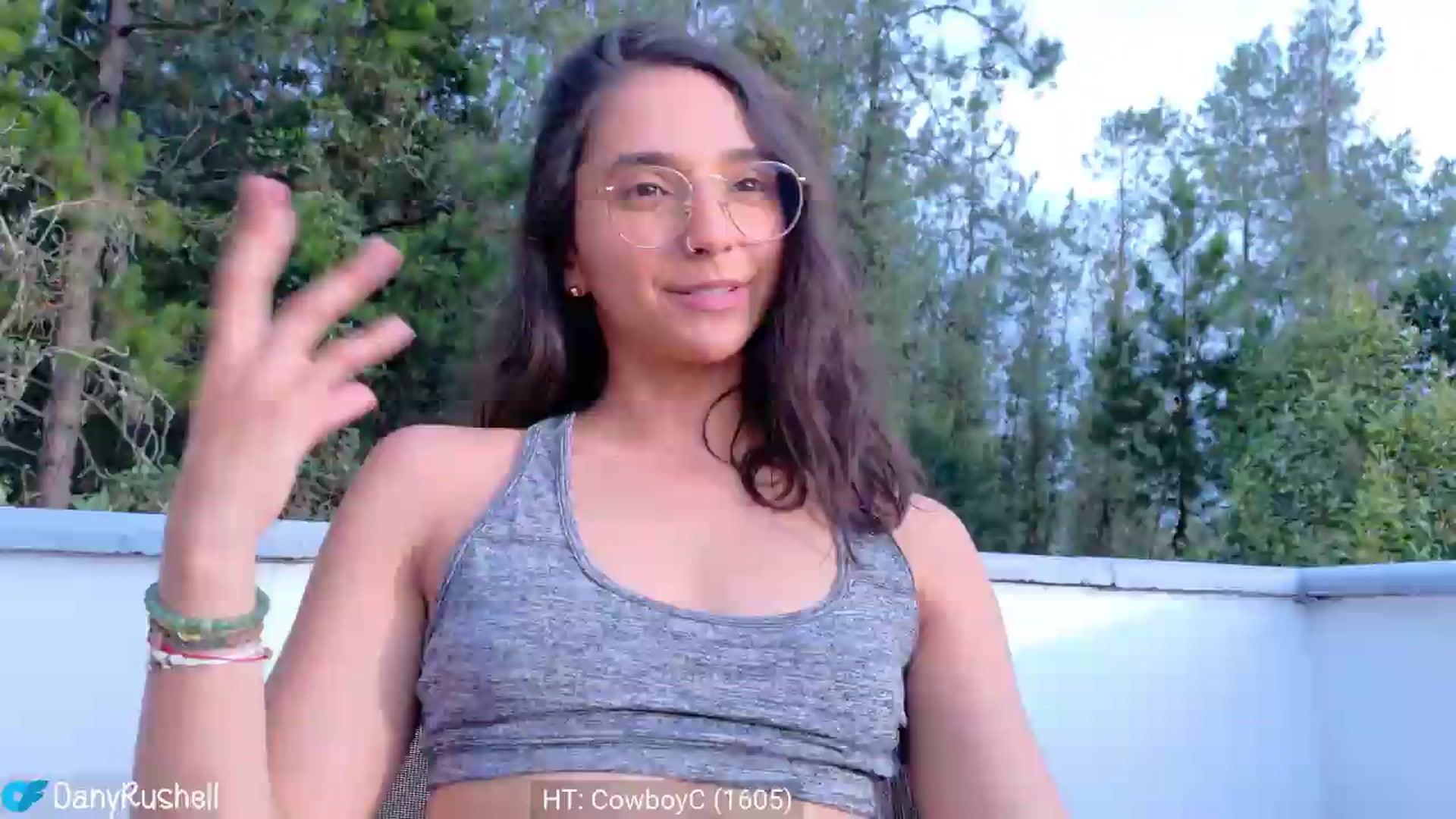 Gallery image thumbnail from NataliaMFC_'s myfreecams stream on, 05/07/2026, 22:51 image 12 of 20