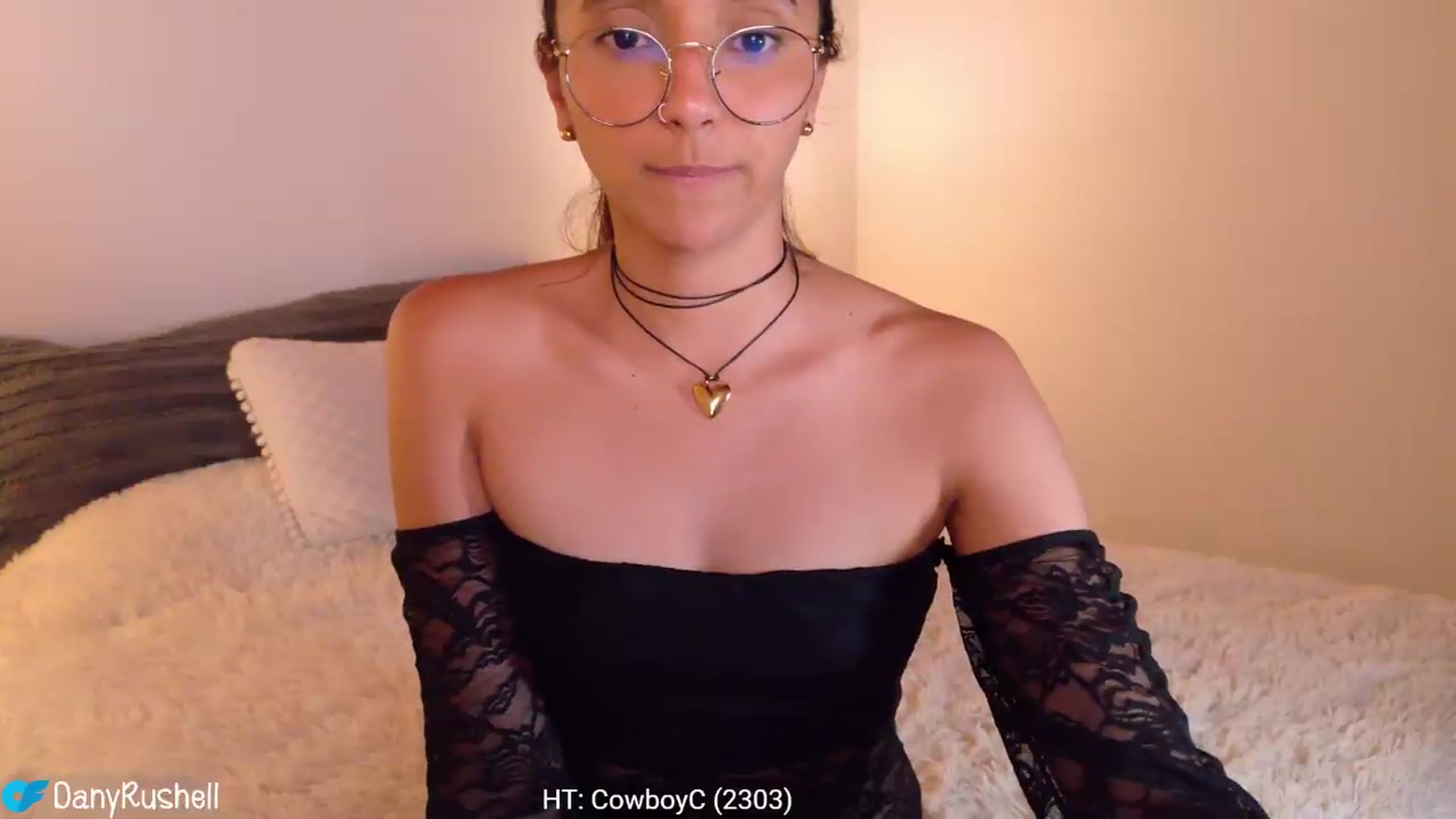 Gallery image thumbnail from NataliaMFC_'s myfreecams stream on, 05/12/2026, 04:54 image 18 of 20