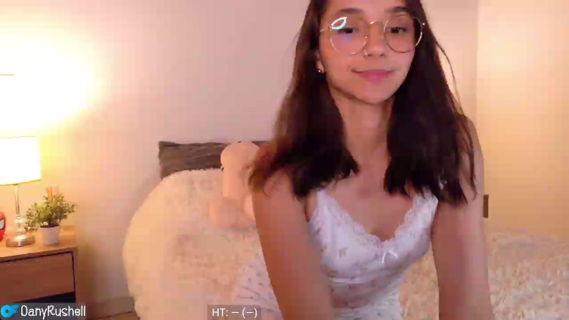 Gallery image thumbnail from NataliaMFC_'s myfreecams stream on, 05/15/2026, 06:17 image 1 of 20
