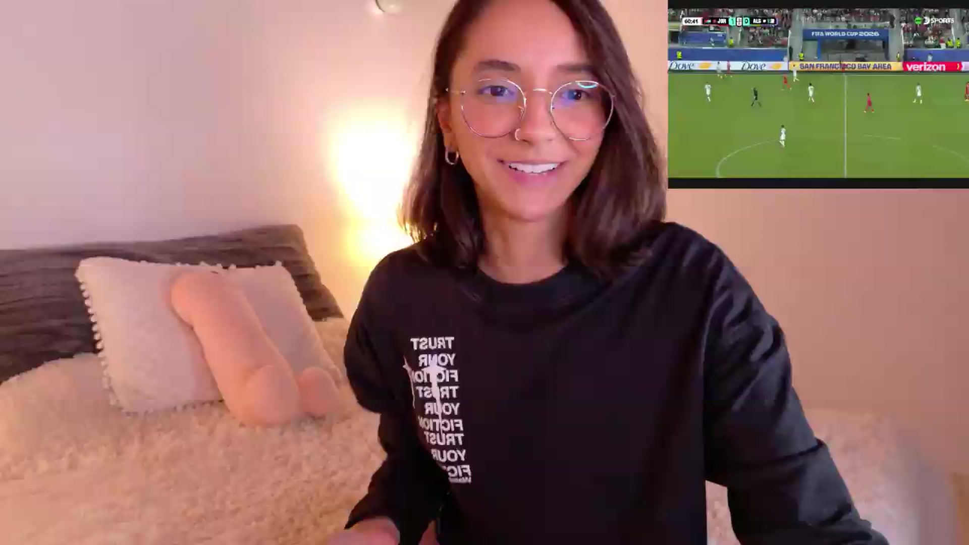 Gallery image thumbnail from NataliaMFC_'s myfreecams stream on, 06/23/2026, 04:27 image 19 of 20