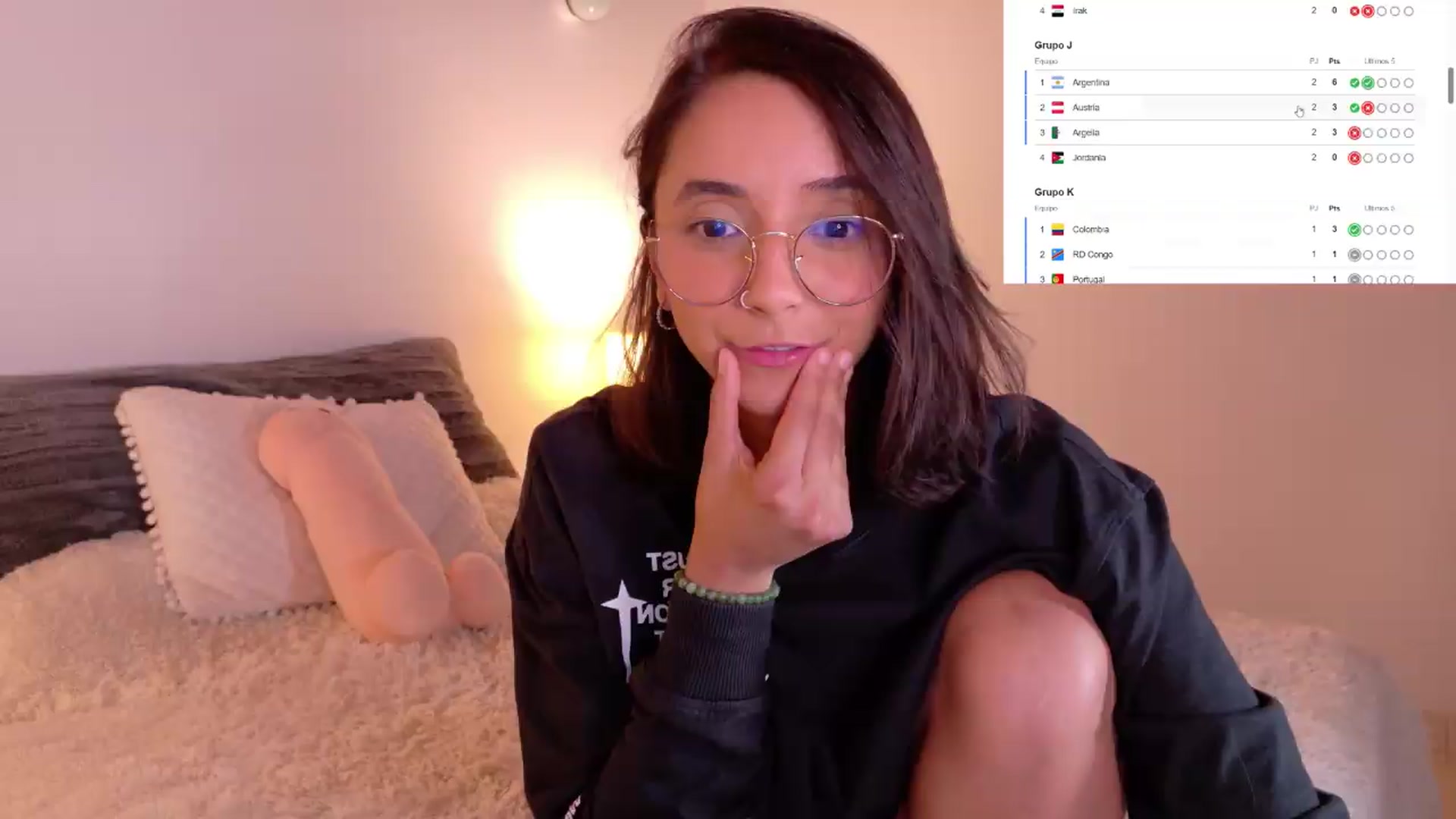 Gallery image thumbnail from NataliaMFC_'s myfreecams stream on, 06/23/2026, 05:33 image 7 of 20
