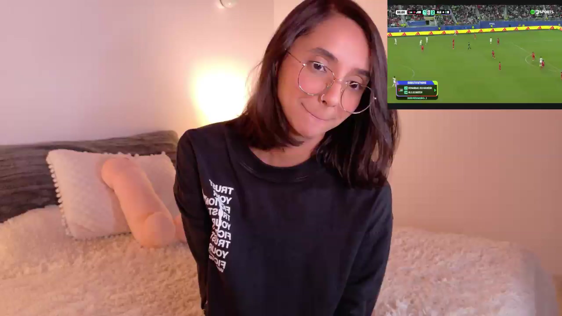Gallery image thumbnail from NataliaMFC_'s myfreecams stream on, 06/23/2026, 05:33 image 1 of 20