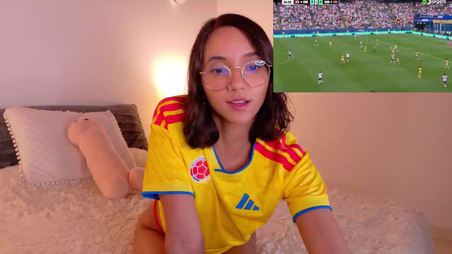 Gallery image thumbnail from NataliaMFC_'s myfreecams stream on, 06/23/2026, 20:46 image 8 of 20