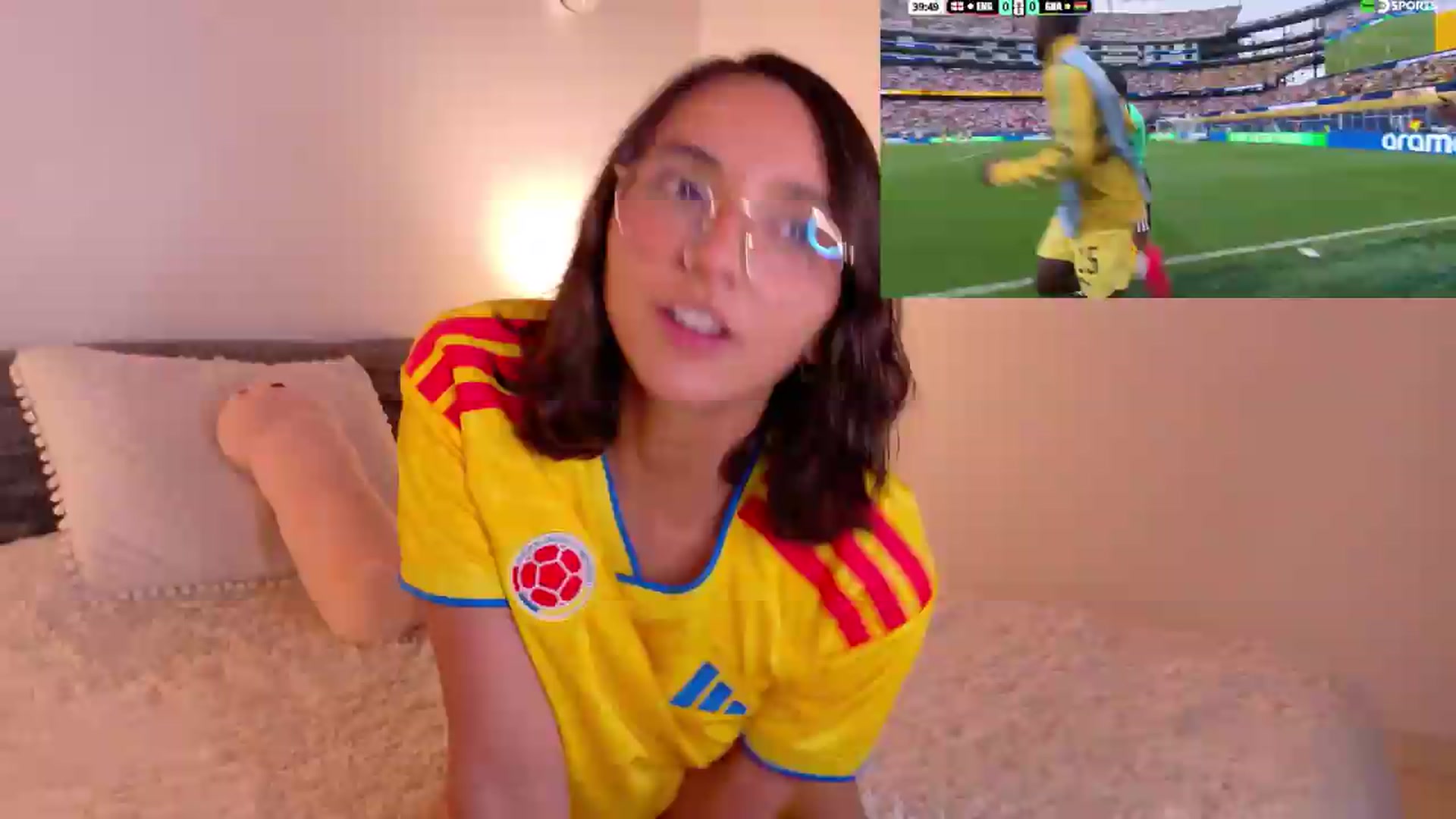 Gallery image thumbnail from NataliaMFC_'s myfreecams stream on, 06/23/2026, 20:46 image 13 of 20