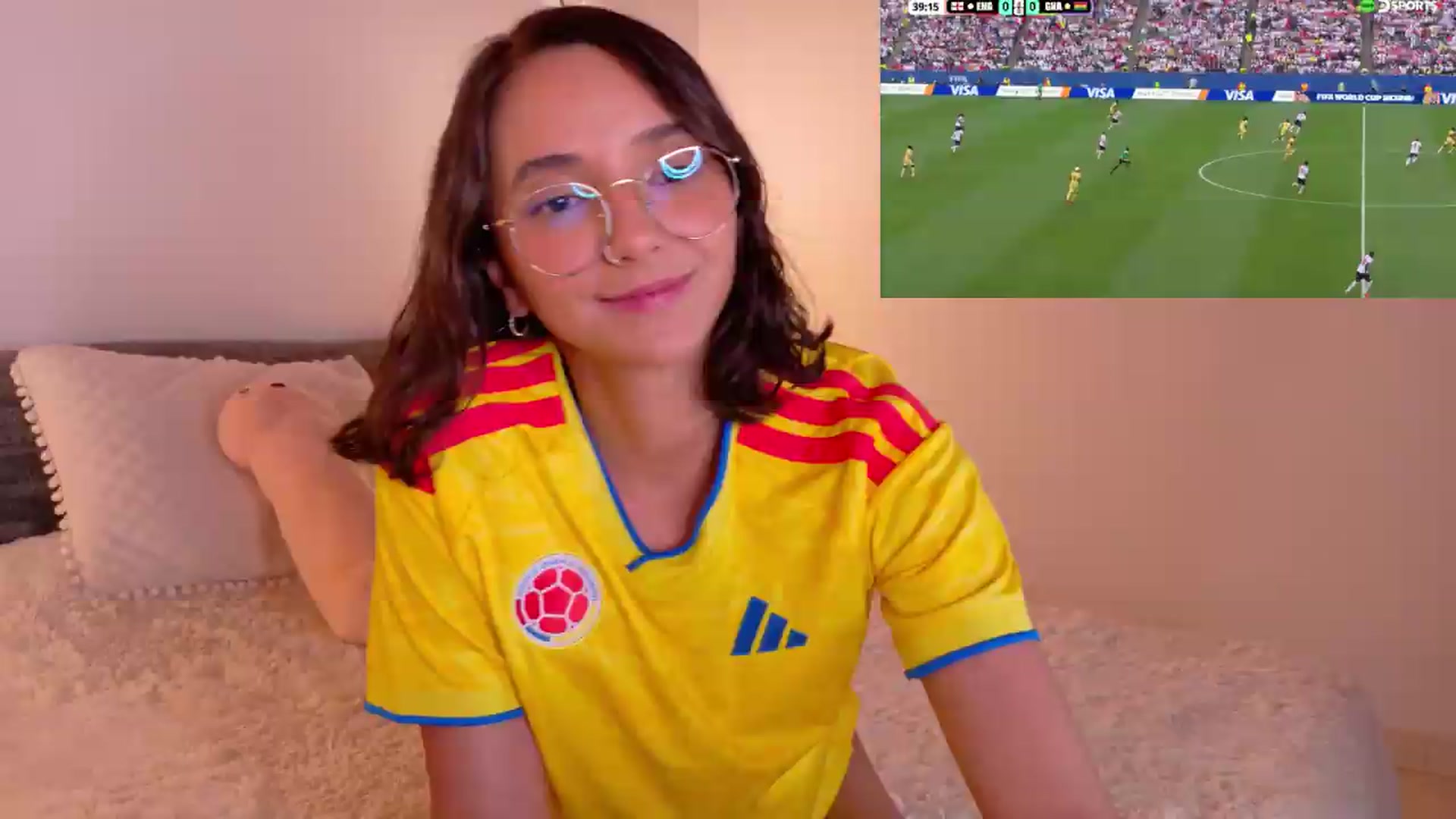 Gallery image thumbnail from NataliaMFC_'s myfreecams stream on, 06/23/2026, 20:46 image 12 of 20