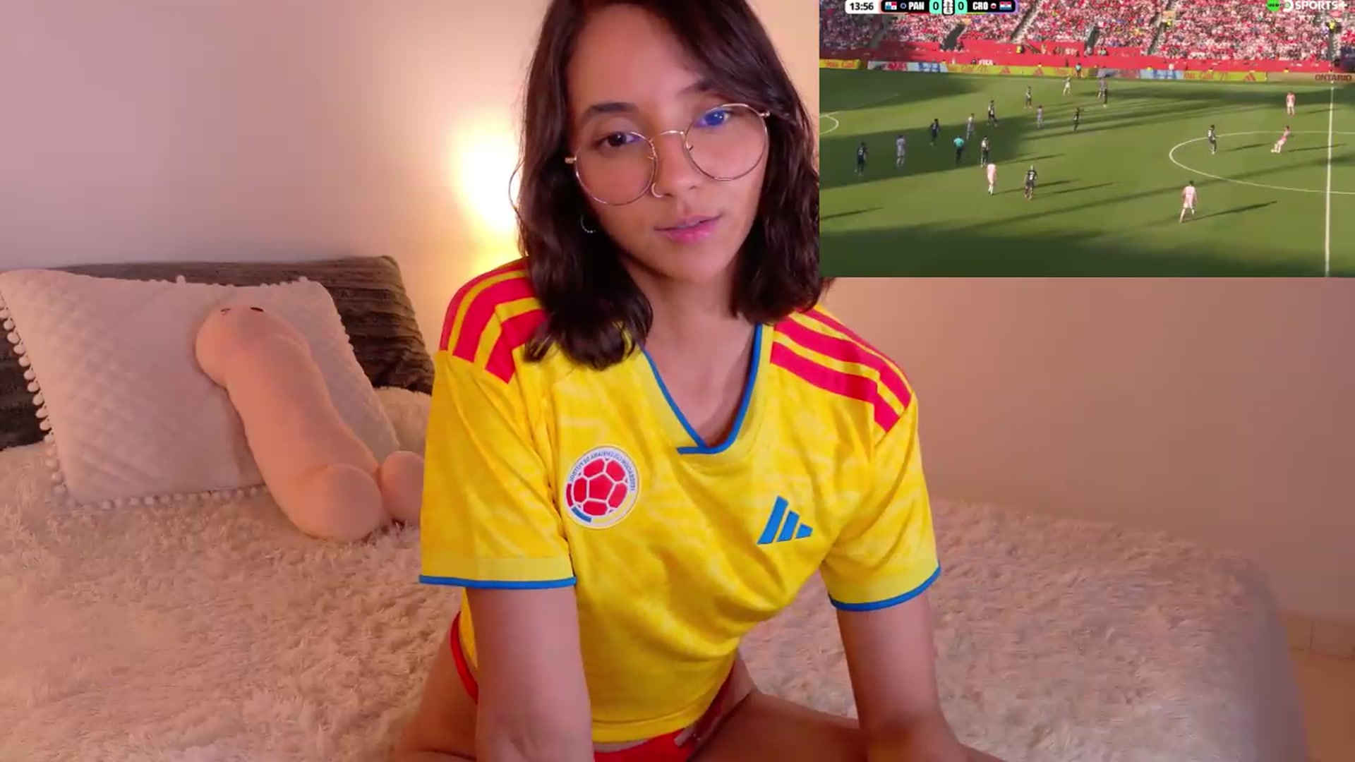 Gallery image thumbnail from NataliaMFC_'s myfreecams stream on, 06/23/2026, 23:42 image 17 of 20