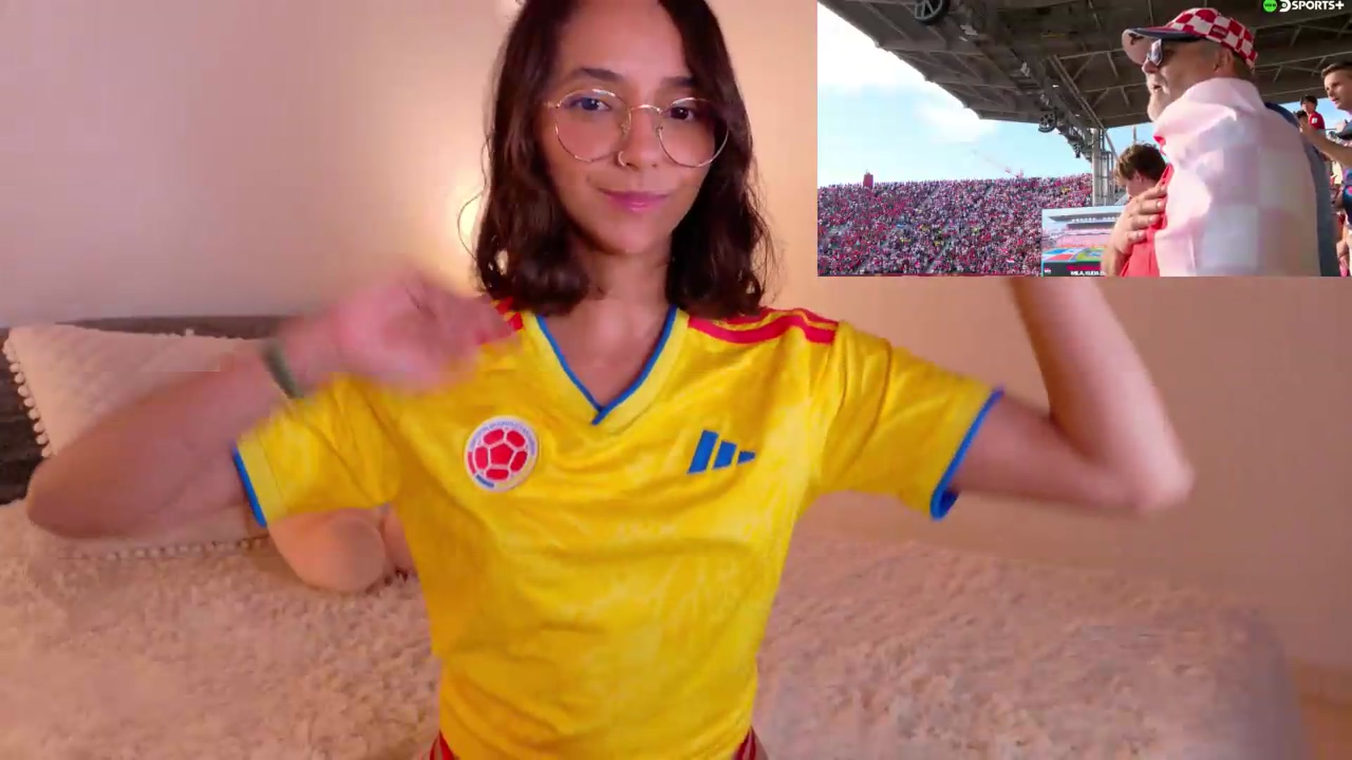 Gallery image thumbnail from NataliaMFC_'s myfreecams stream on, 06/23/2026, 23:42 image 14 of 20