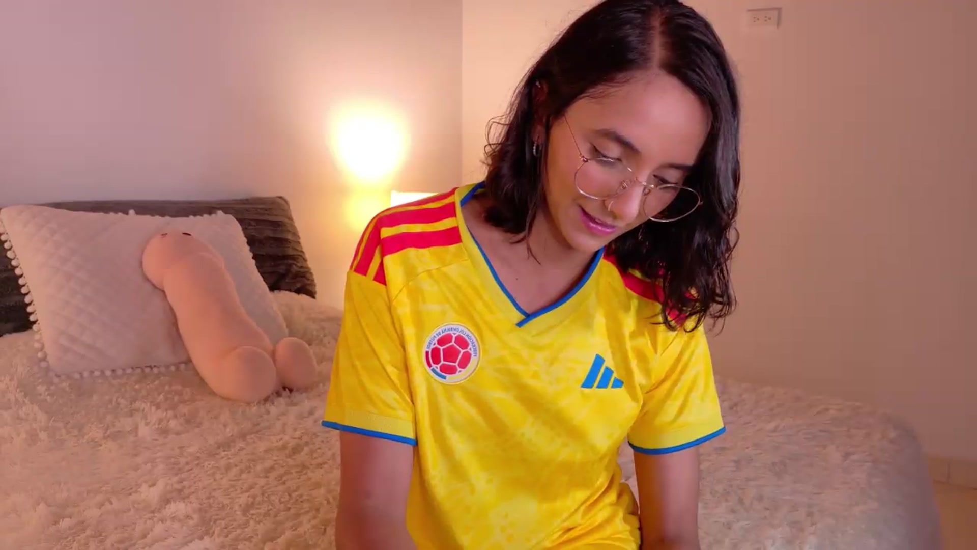 Gallery image thumbnail from NataliaMFC_'s myfreecams stream on, 06/23/2026, 23:42 image 6 of 20