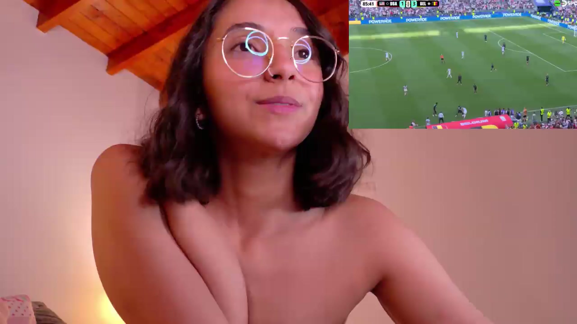 Gallery image thumbnail from NataliaMFC_'s myfreecams stream on, 07/07/2026, 02:04 image 4 of 20