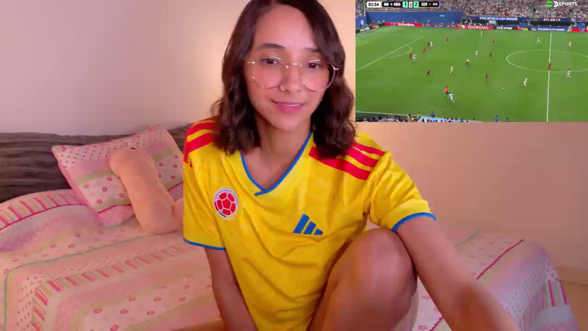 Gallery image thumbnail from NataliaMFC_'s myfreecams stream on, 07/07/2026, 17:51 image 17 of 20