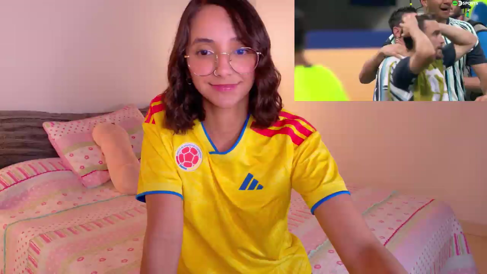 Gallery image thumbnail from NataliaMFC_'s myfreecams stream on, 07/07/2026, 18:13 image 9 of 20