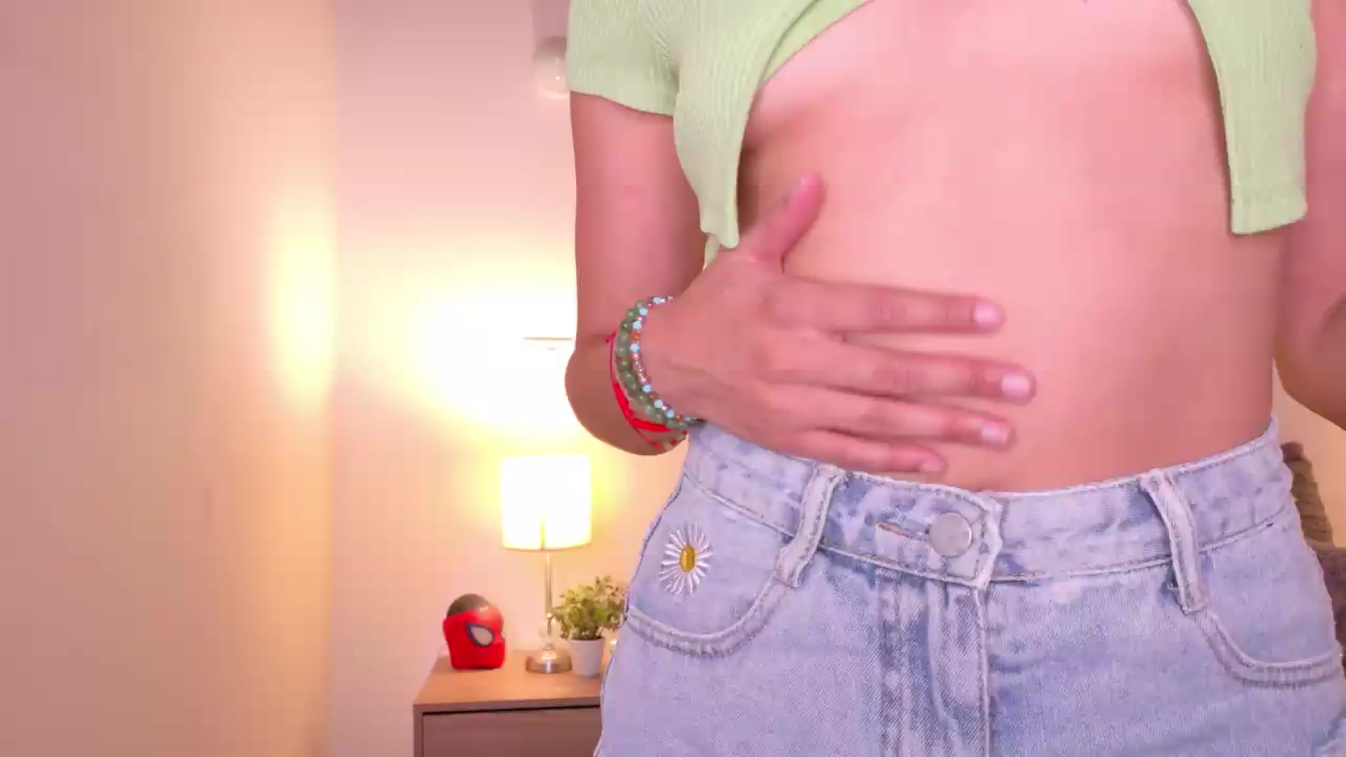 Gallery image thumbnail from NataliaMFC_'s myfreecams stream on, 08/17/2026, 21:39 image 7 of 20