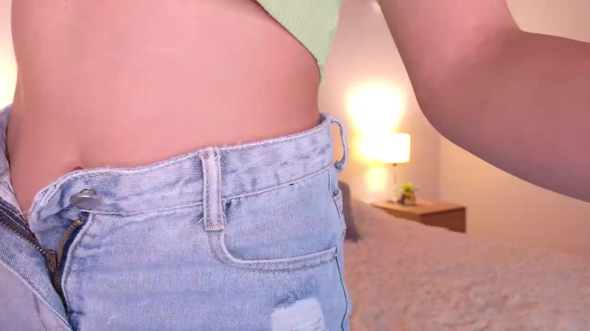 Gallery image thumbnail from NataliaMFC_'s myfreecams stream on, 08/18/2026, 24:03 image 2 of 20