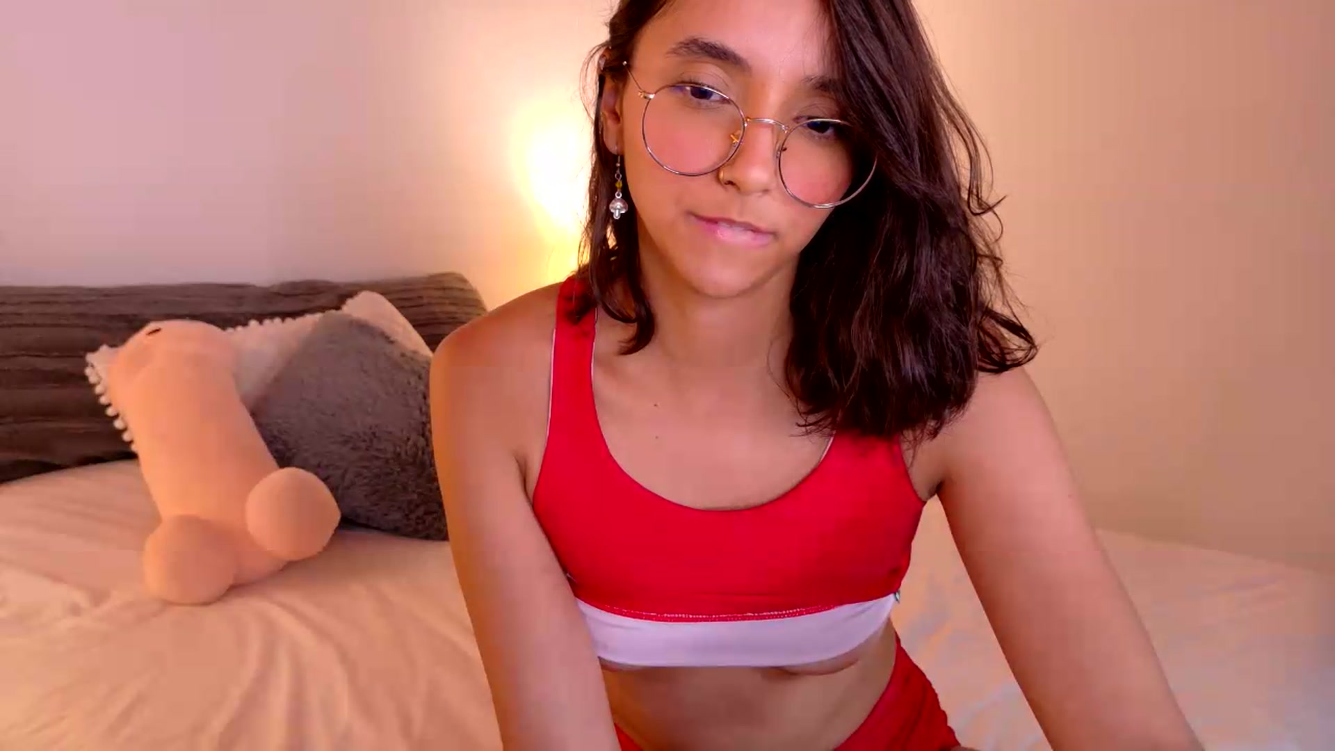 Gallery image thumbnail from NataliaMFC_'s myfreecams stream on, 09/02/2026, 02:37 image 9 of 20