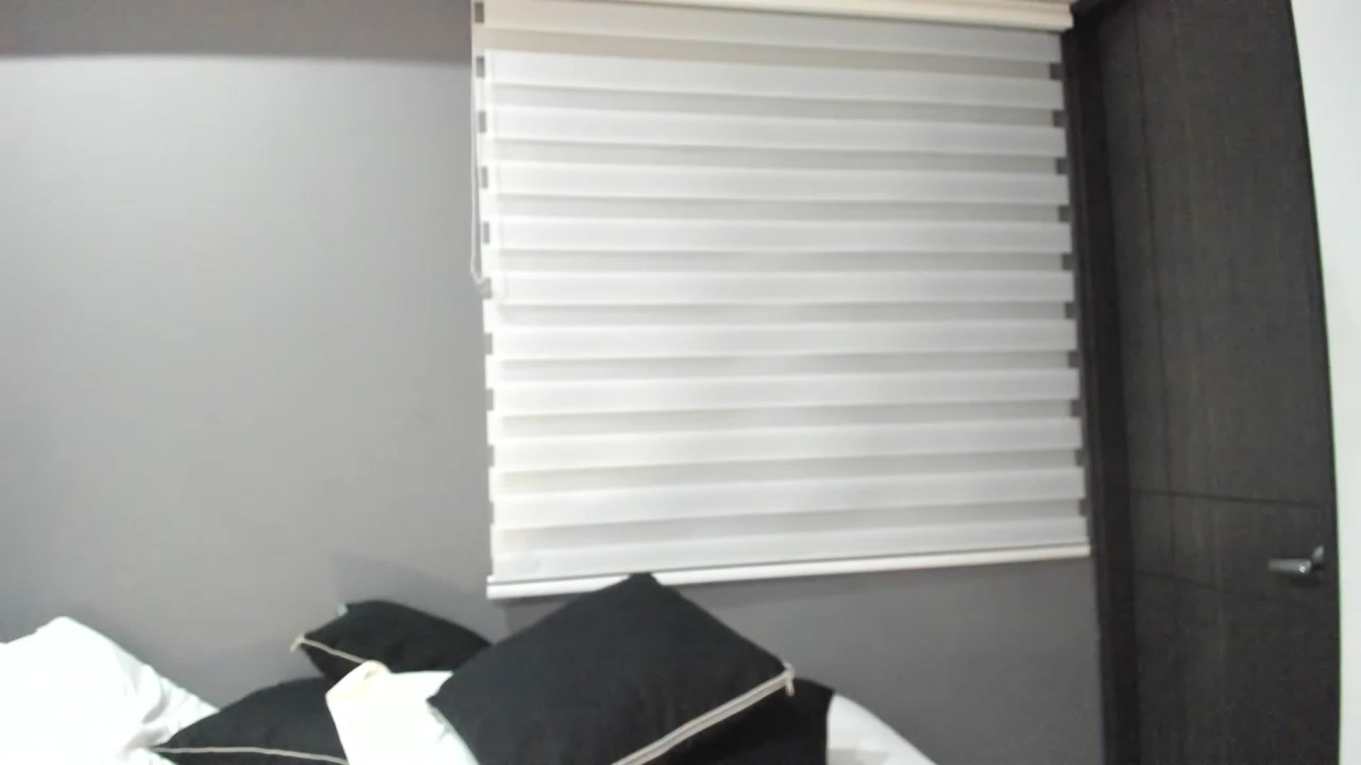 Gallery image thumbnail from Natalia_Doll's myfreecams stream on, 11/20/2022, 03:14 image 18 of 20