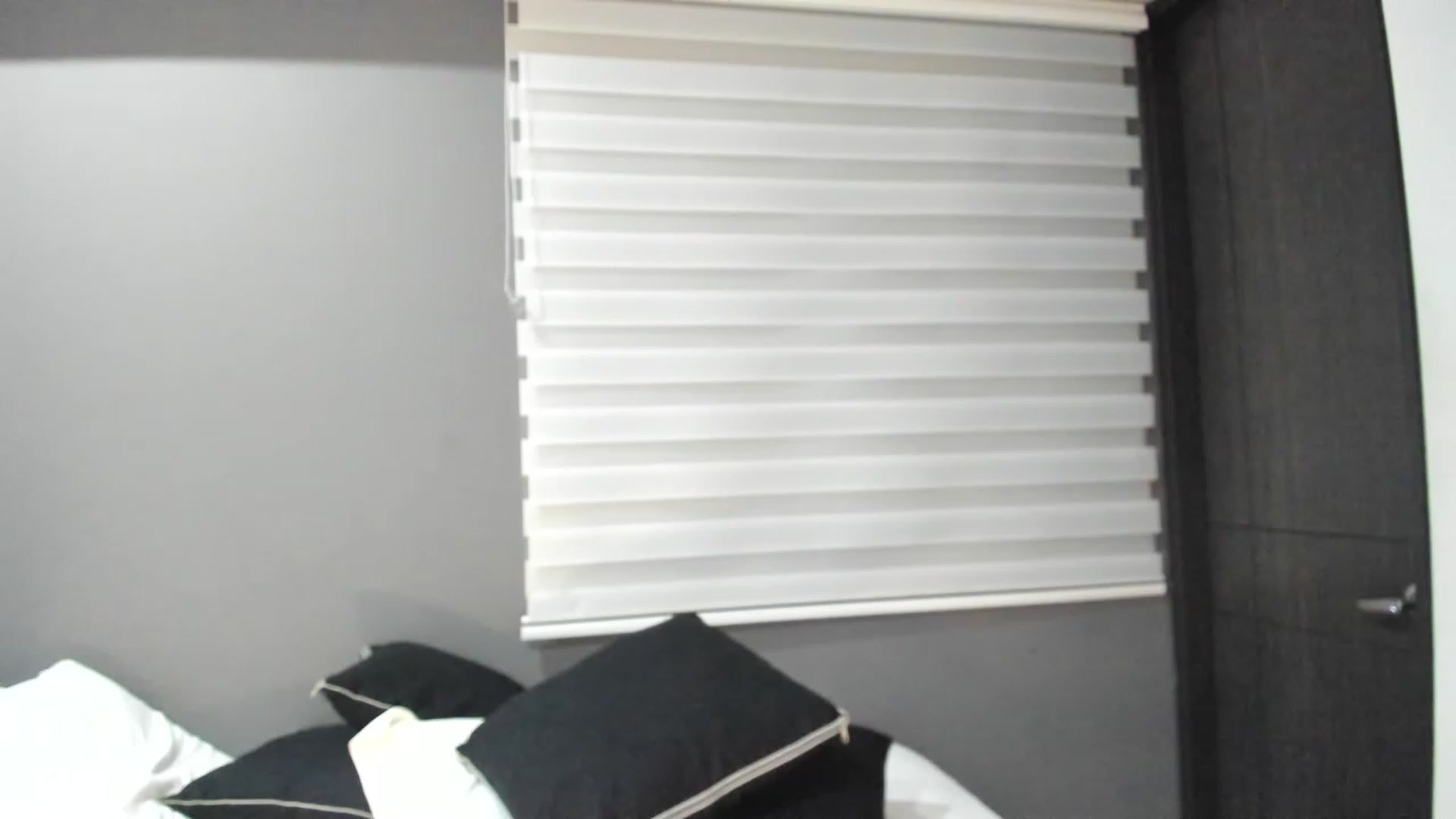 Gallery image thumbnail from Natalia_Doll's myfreecams stream on, 11/20/2022, 03:14 image 19 of 20