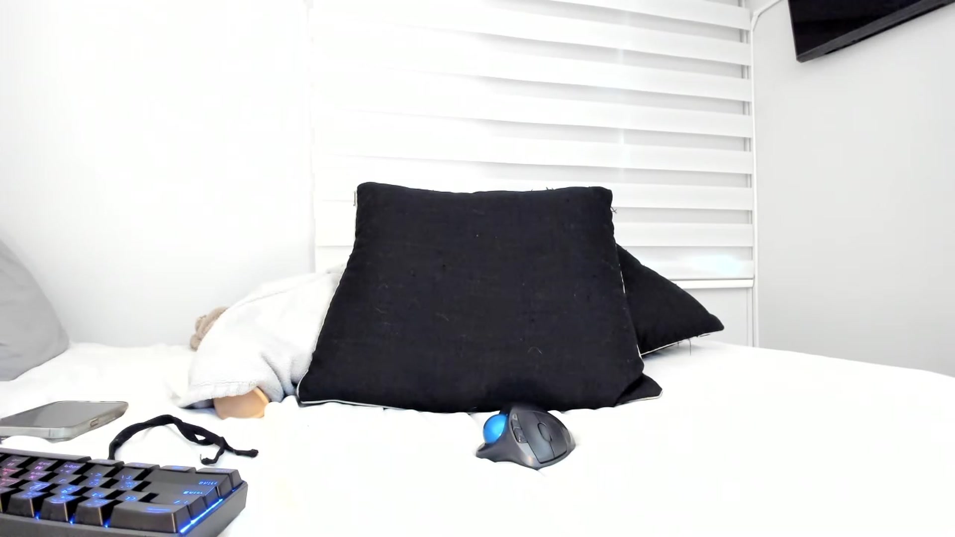 Gallery image thumbnail from Natalia_Doll's myfreecams stream on, 02/26/2023, 20:09 image 15 of 20