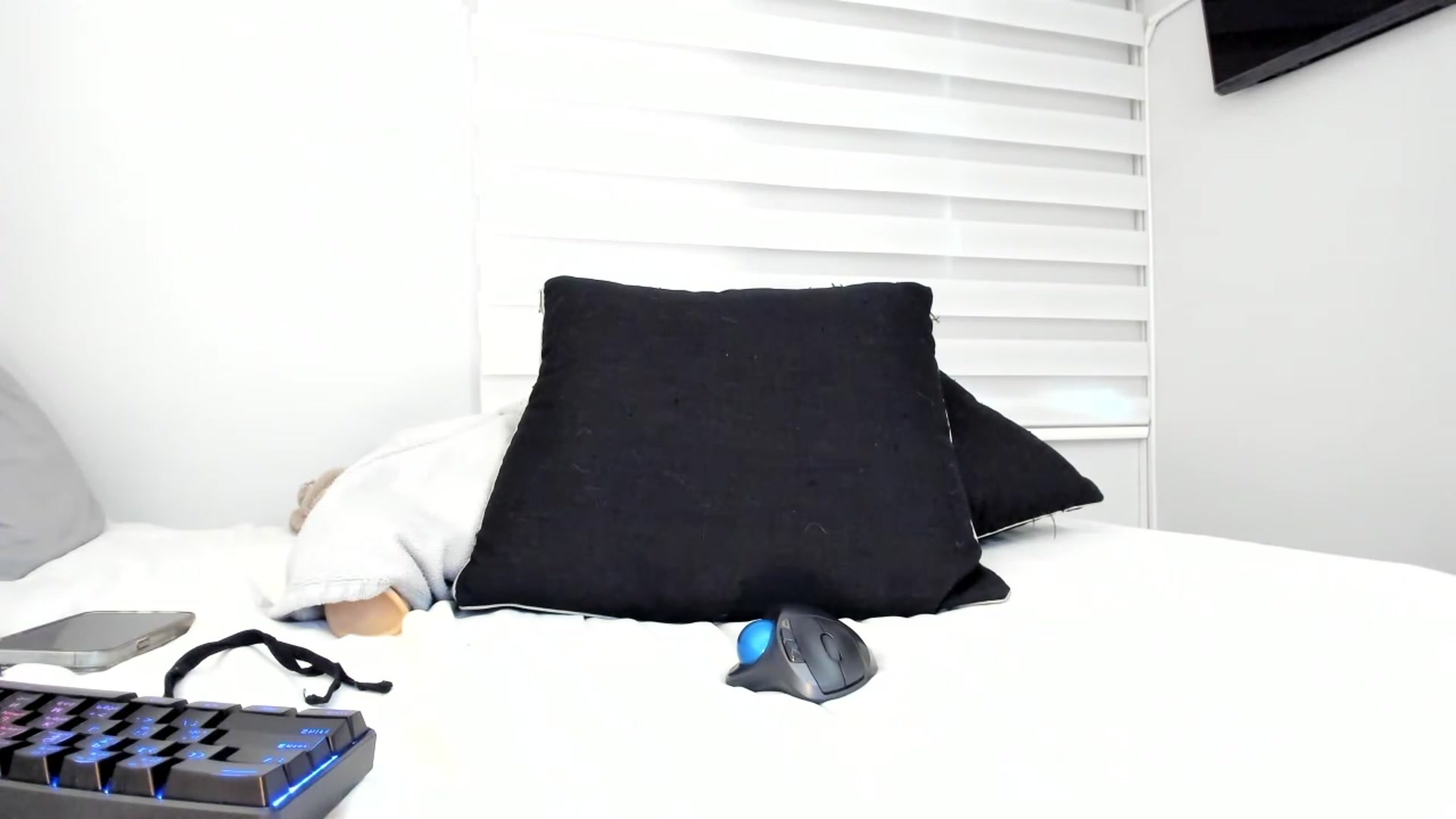 Gallery image thumbnail from Natalia_Doll's myfreecams stream on, 02/26/2023, 20:09 image 17 of 20