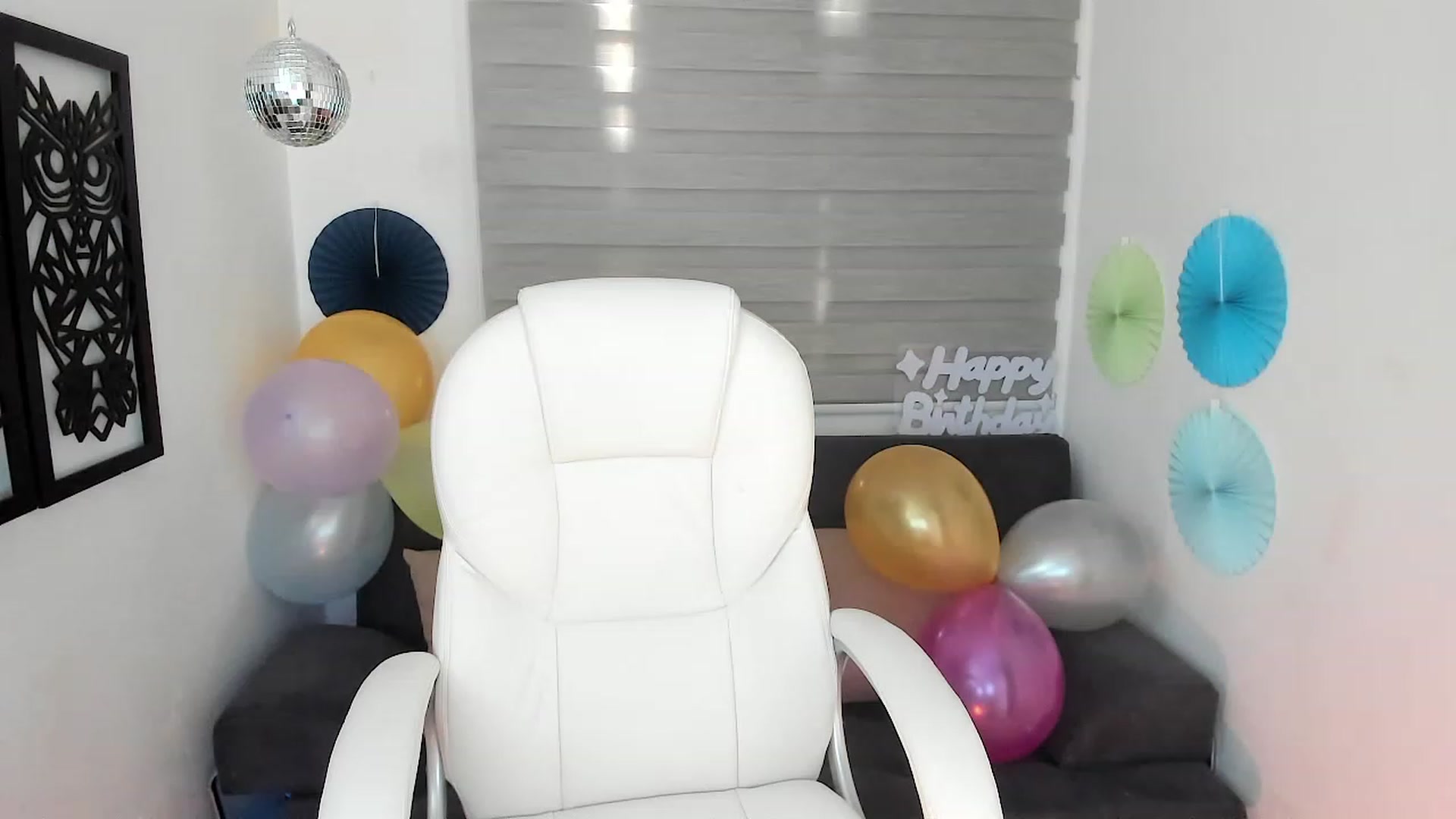 Gallery image thumbnail from Natalia_Doll's myfreecams stream on, 06/25/2023, 16:59 image 17 of 20
