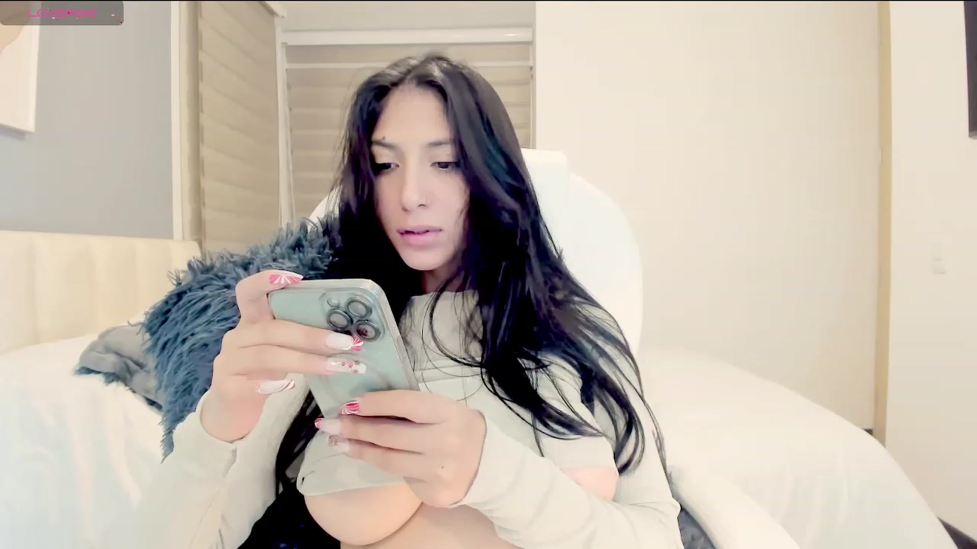 Gallery image thumbnail from Natalia_Doll's myfreecams stream on, 01/04/2024, 18:36 image 20 of 20