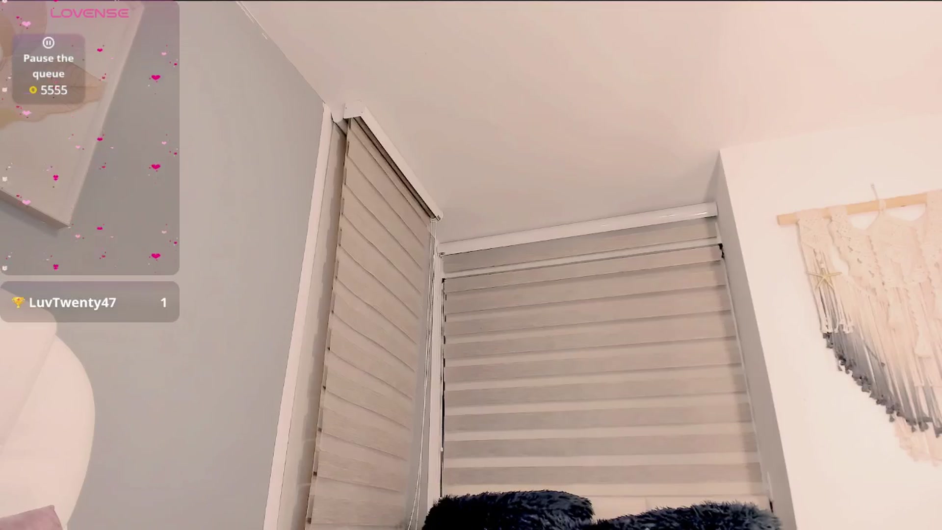 Gallery image thumbnail from Natalia_Doll's myfreecams stream on, 10/25/2024, 24:57 image 6 of 20