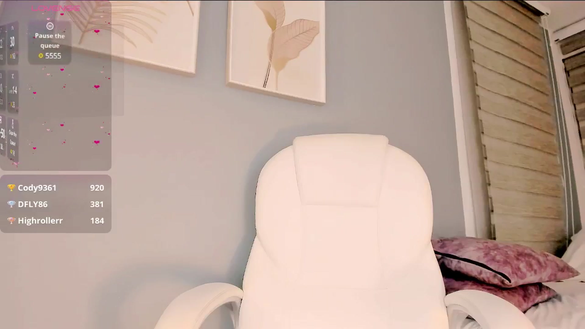 Gallery image thumbnail from Natalia_Doll's myfreecams stream on, 11/29/2024, 01:32 image 6 of 20