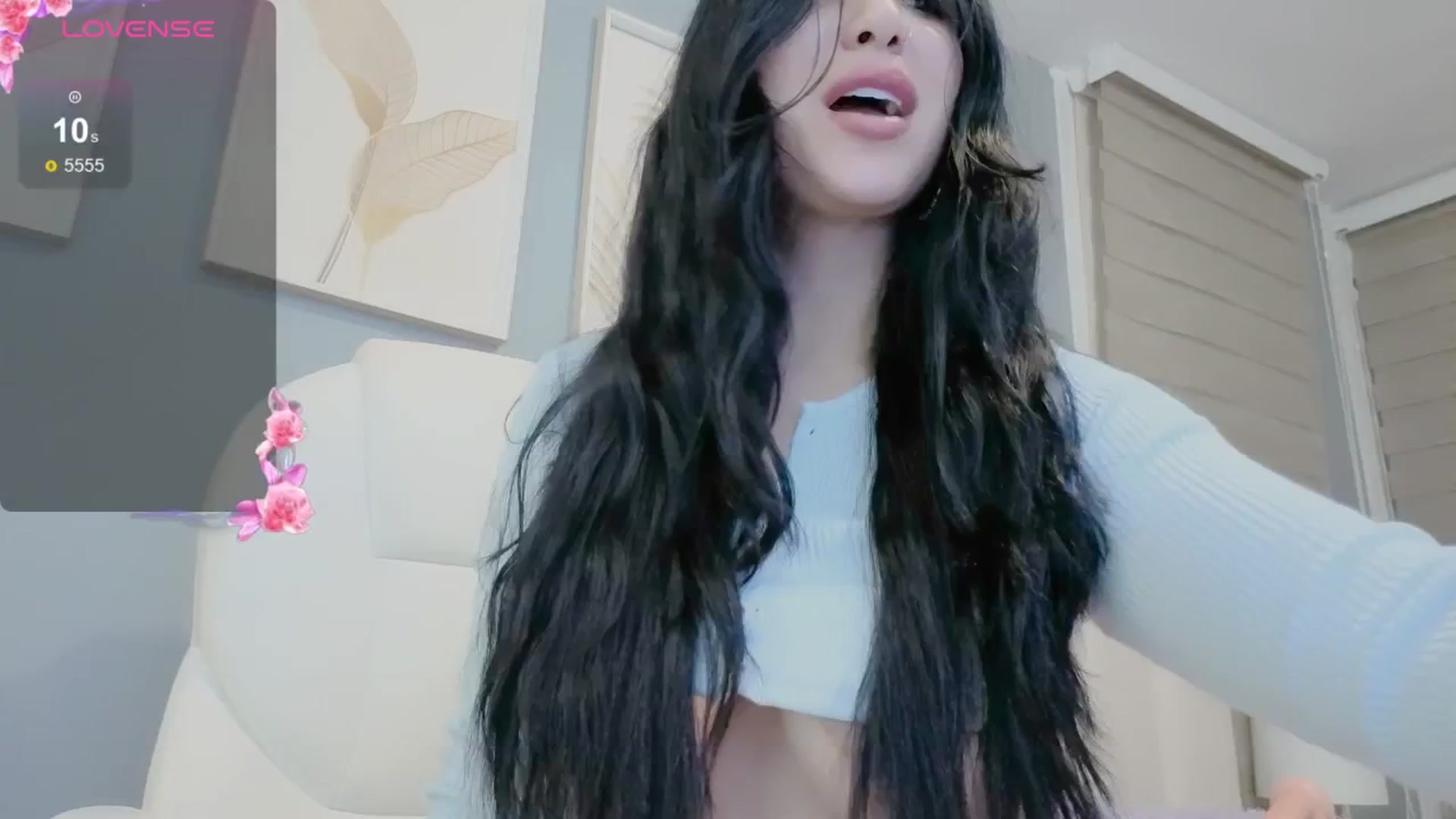 Gallery image thumbnail from Natalia_Doll's myfreecams stream on, 08/17/2025, 23:26 image 8 of 20