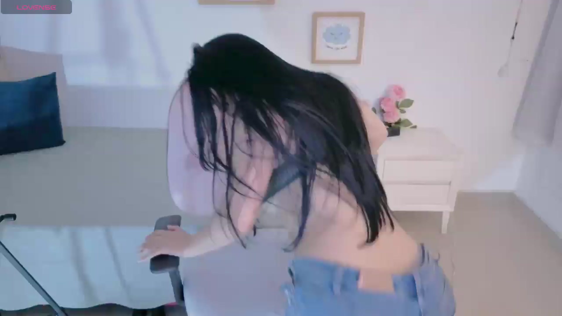 Gallery image thumbnail from Natalia_Doll's myfreecams stream on, 08/08/2026, 03:14 image 11 of 20