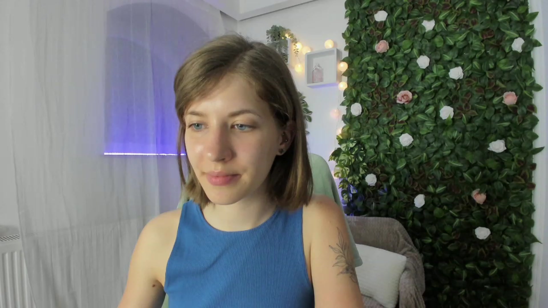 Gallery image thumbnail from Natalia_Nice's myfreecams stream on, 05/01/2023, 16:38 image 16 of 20