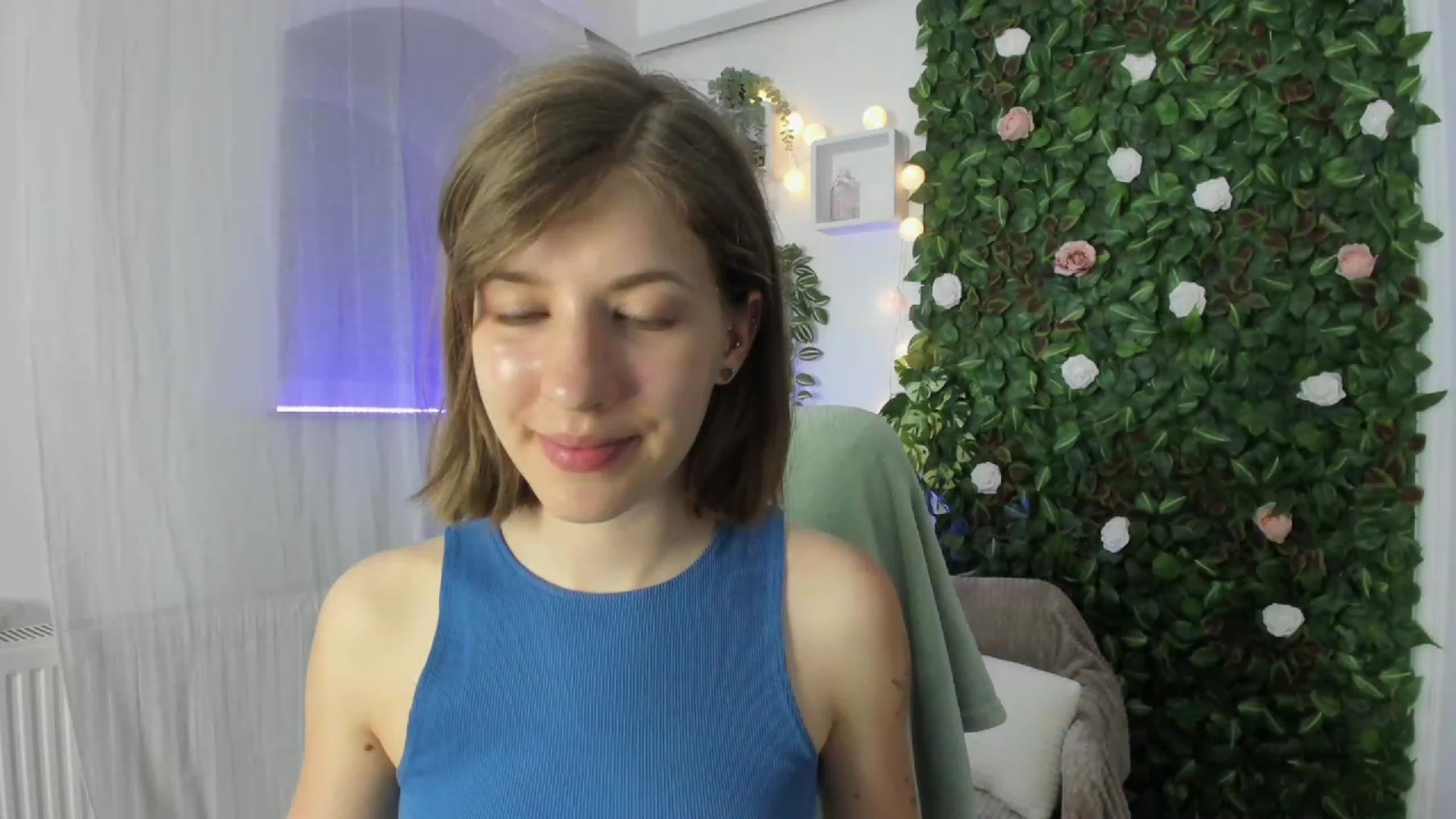 Gallery image thumbnail from Natalia_Nice's myfreecams stream on, 05/01/2023, 16:38 image 7 of 20