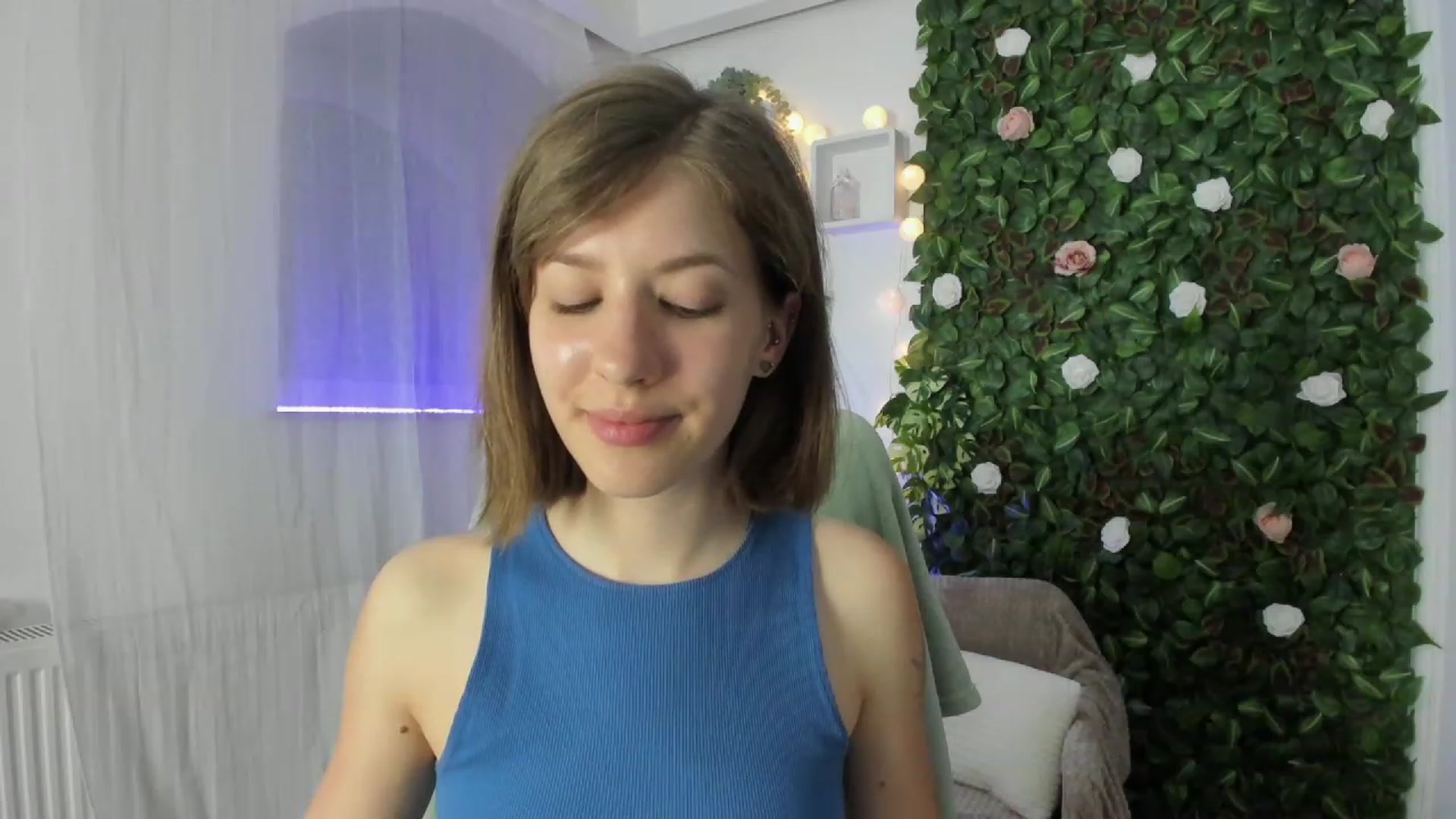 Gallery image thumbnail from Natalia_Nice's myfreecams stream on, 05/01/2023, 16:38 image 6 of 20