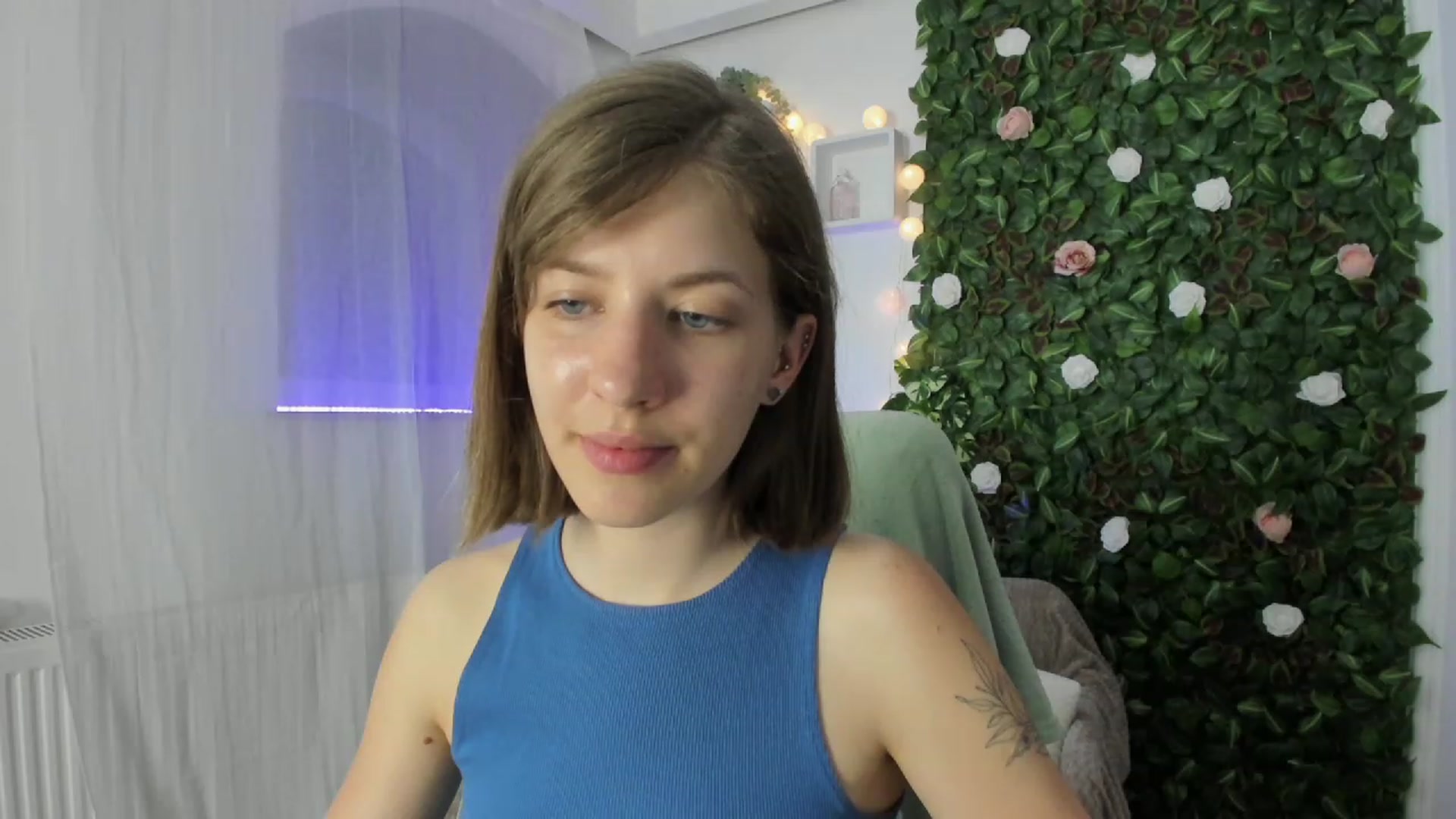Gallery image thumbnail from Natalia_Nice's myfreecams stream on, 05/01/2023, 16:38 image 12 of 20