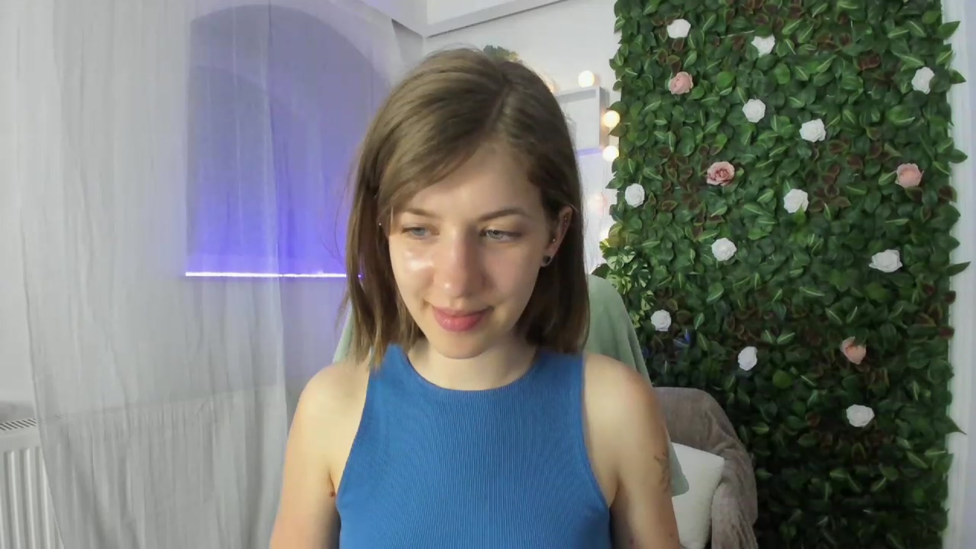 Gallery image thumbnail from Natalia_Nice's myfreecams stream on, 05/01/2023, 16:38 image 18 of 20