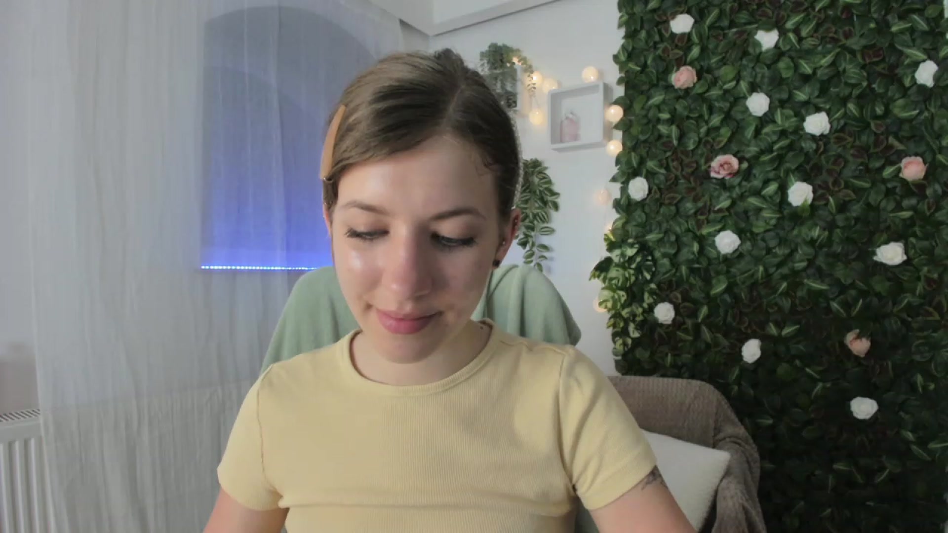 Gallery image thumbnail from Natalia_Nice's myfreecams stream on, 05/02/2023, 14:46 image 12 of 20
