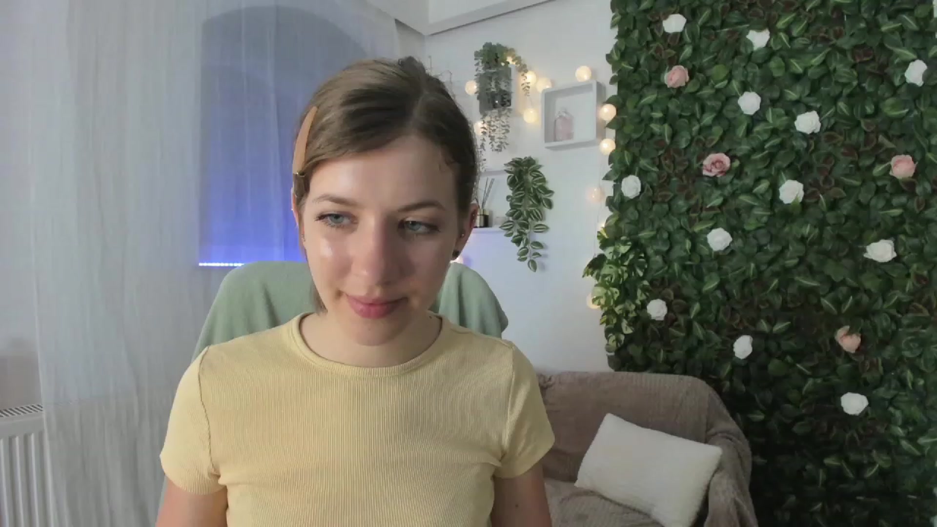 Gallery image thumbnail from Natalia_Nice's myfreecams stream on, 05/02/2023, 14:46 image 3 of 20