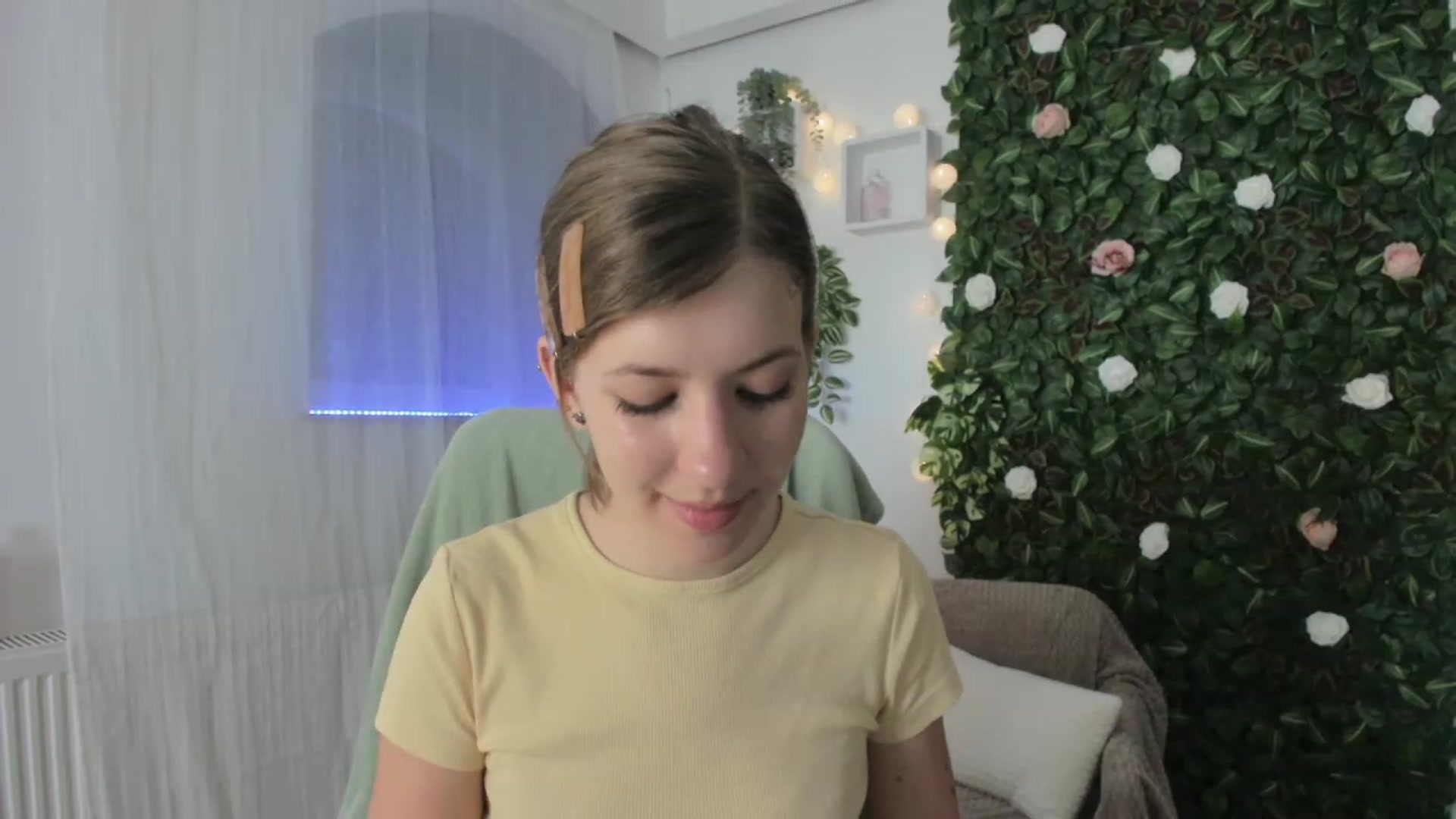 Gallery image thumbnail from Natalia_Nice's myfreecams stream on, 05/02/2023, 14:46 image 7 of 20