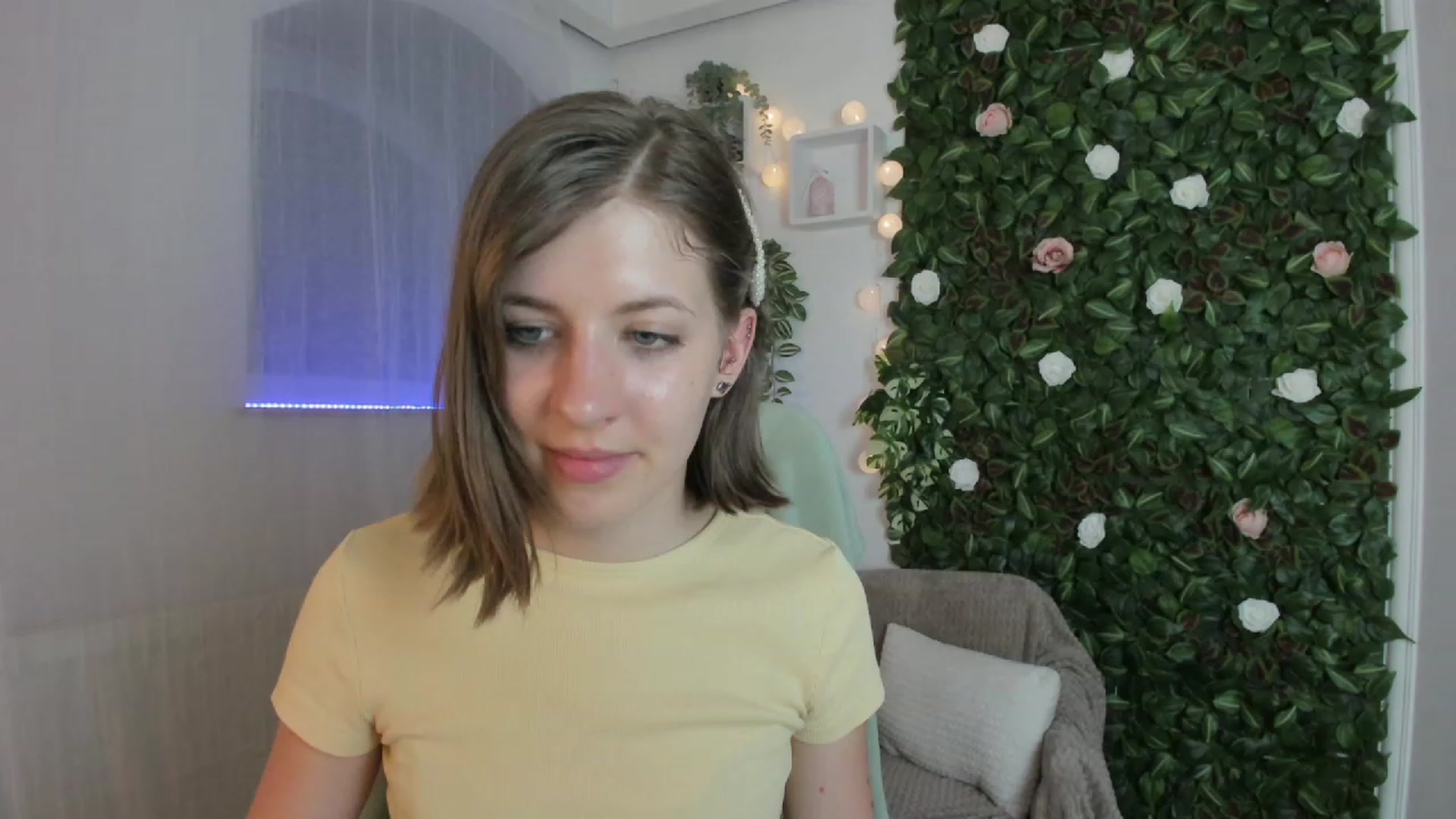 Gallery image thumbnail from Natalia_Nice's myfreecams stream on, 05/02/2023, 17:51 image 11 of 20