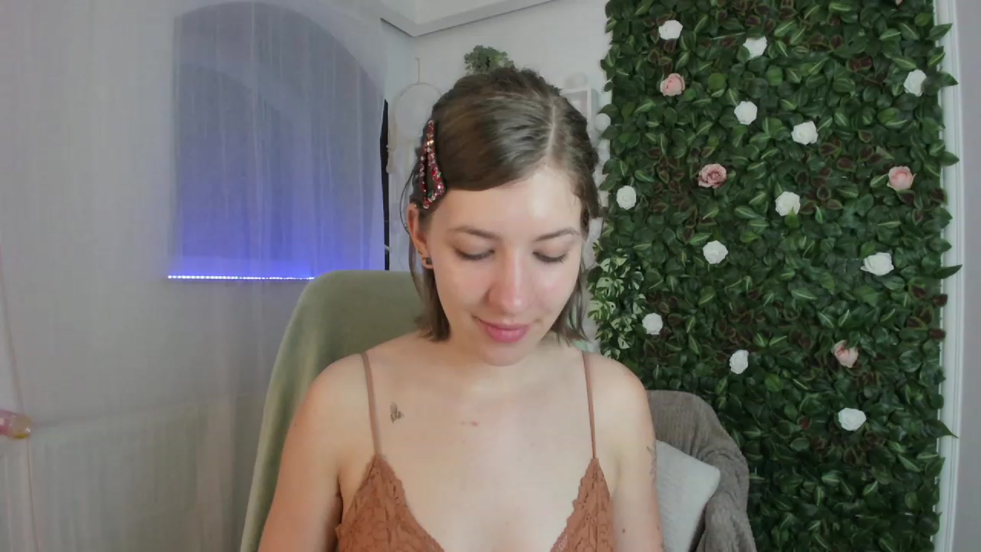 Gallery image thumbnail from Natalia_Nice's myfreecams stream on, 05/03/2023, 13:49 image 20 of 20