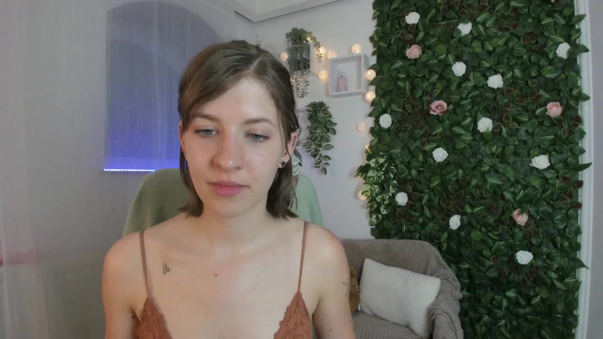 Gallery image thumbnail from Natalia_Nice's myfreecams stream on, 05/03/2023, 17:22 image 19 of 20