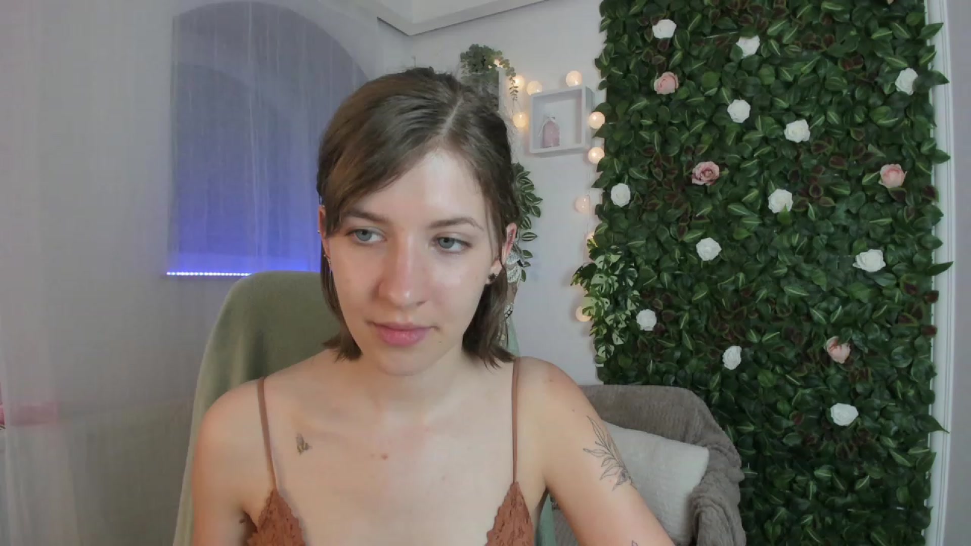 Gallery image thumbnail from Natalia_Nice's myfreecams stream on, 05/03/2023, 17:22 image 20 of 20