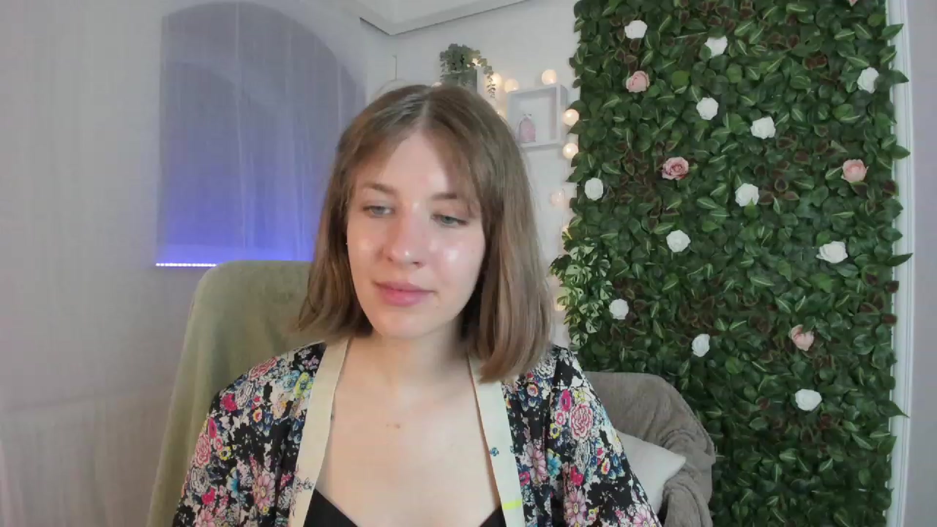 Gallery image thumbnail from Natalia_Nice's myfreecams stream on, 05/04/2023, 14:21 image 18 of 20