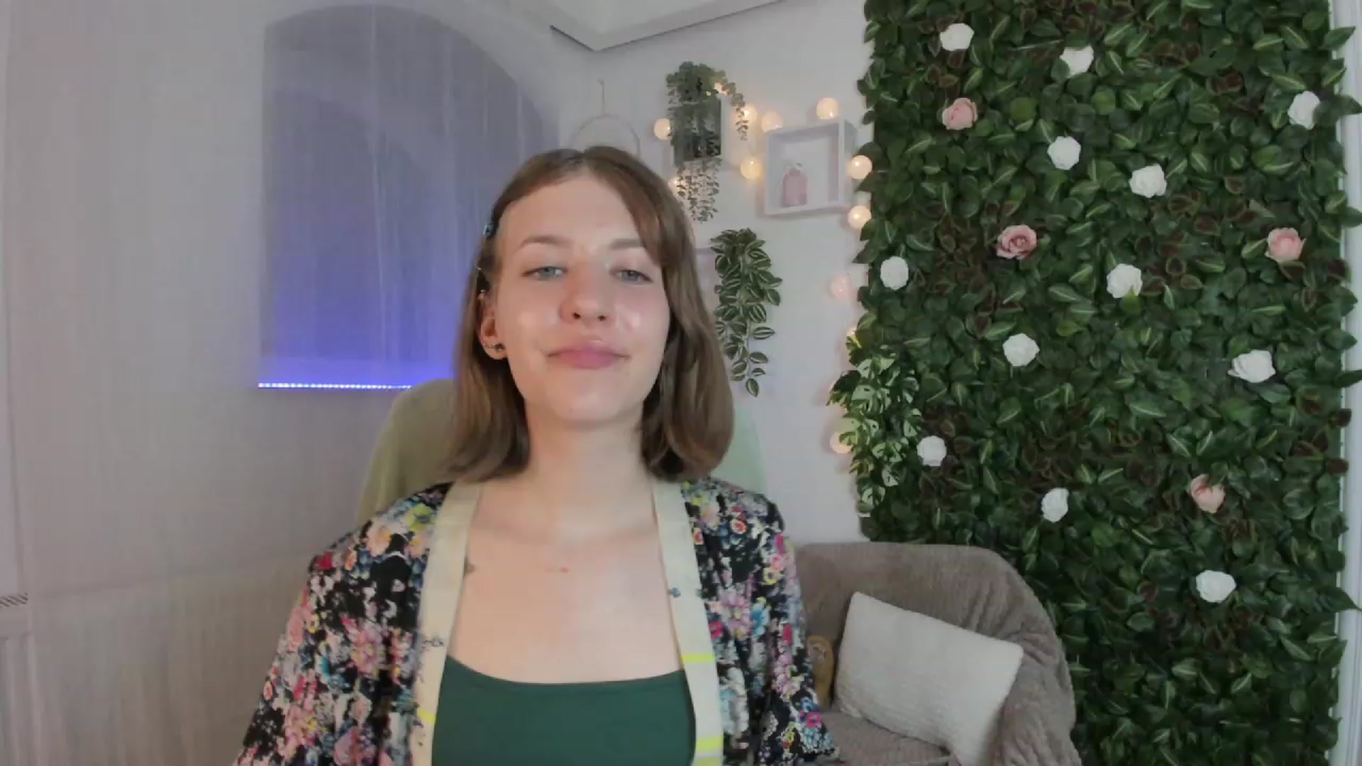 Gallery image thumbnail from Natalia_Nice's myfreecams stream on, 05/04/2023, 17:08 image 9 of 20
