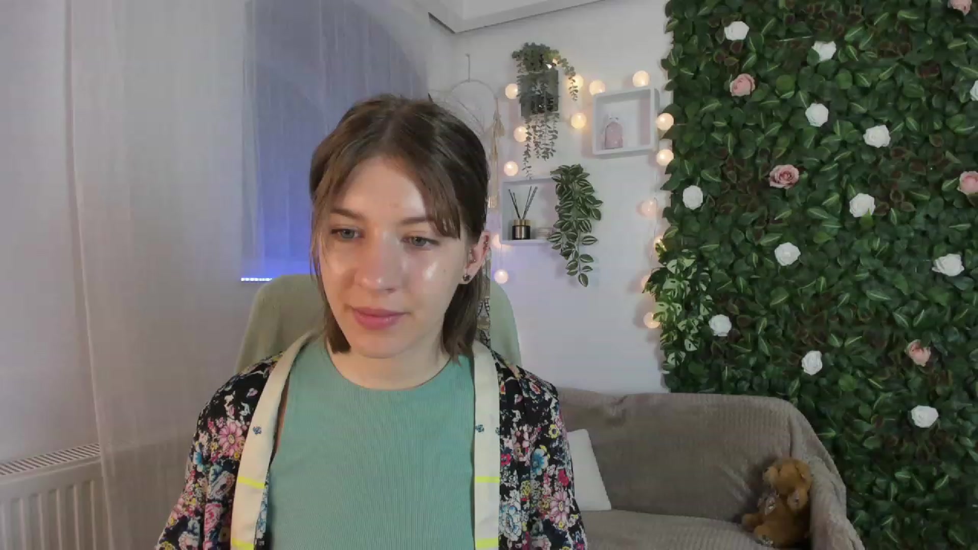Gallery image thumbnail from Natalia_Nice's myfreecams stream on, 05/08/2023, 13:42 image 18 of 20